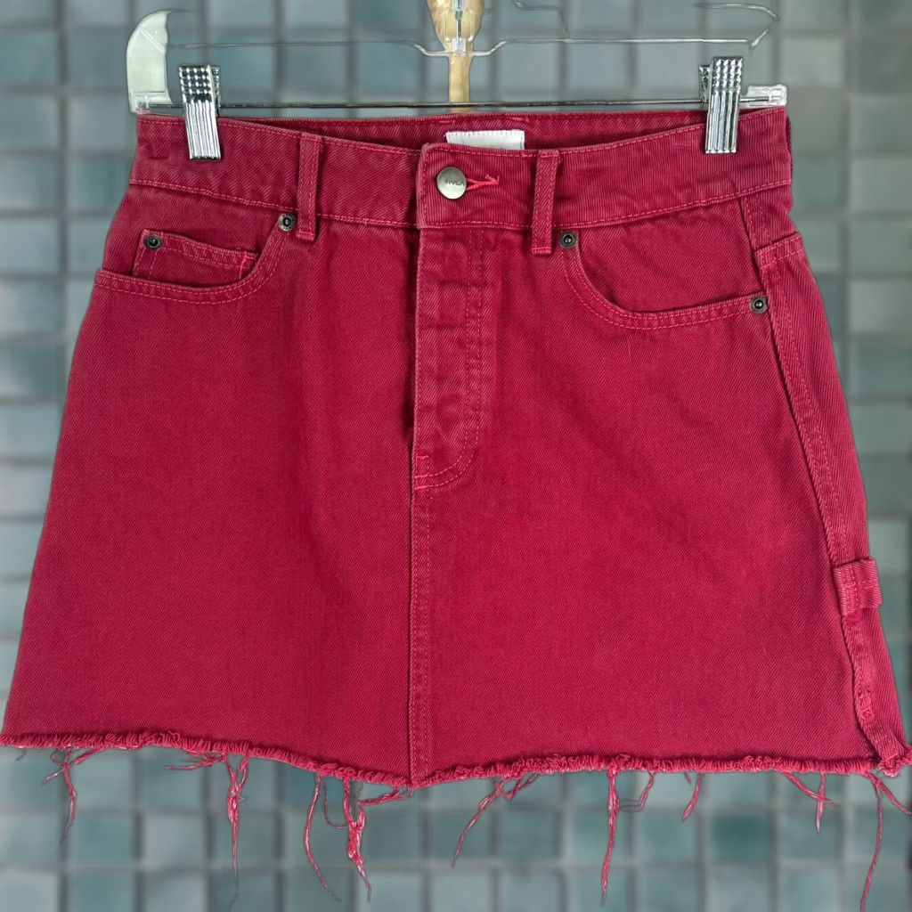 RVCA RVCA Denim Mini Skirt Womens Size 28 Red Pockets Mid Rise Zip Button Casual Boho Beach 90s Womens Size 28" / US 6 / IT 42 - 1 Thumbnail