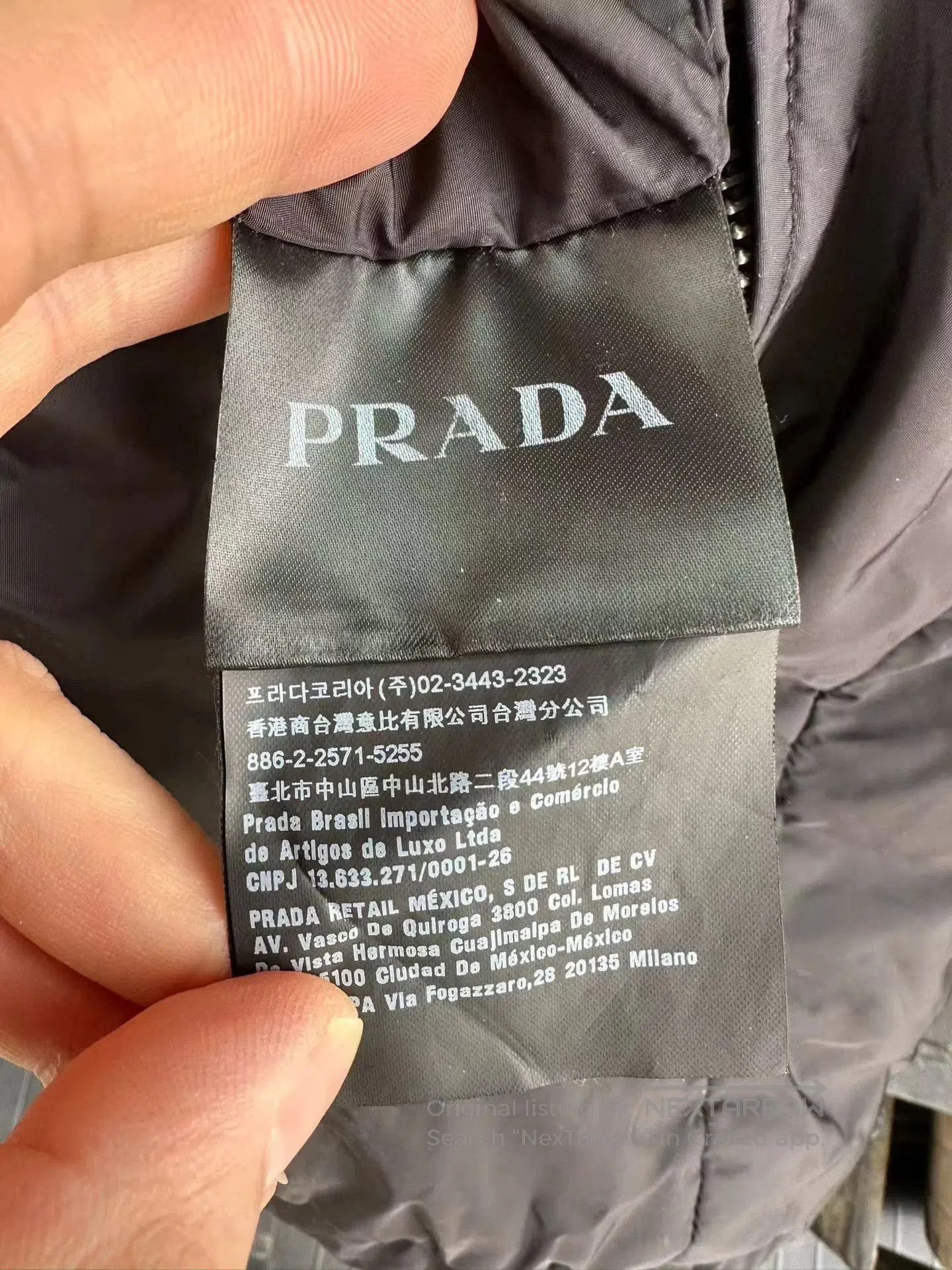 Prada Black High Collar Zip Front Light Jacket L. Size US L / EU 52-54 / 3 - 7 Thumbnail