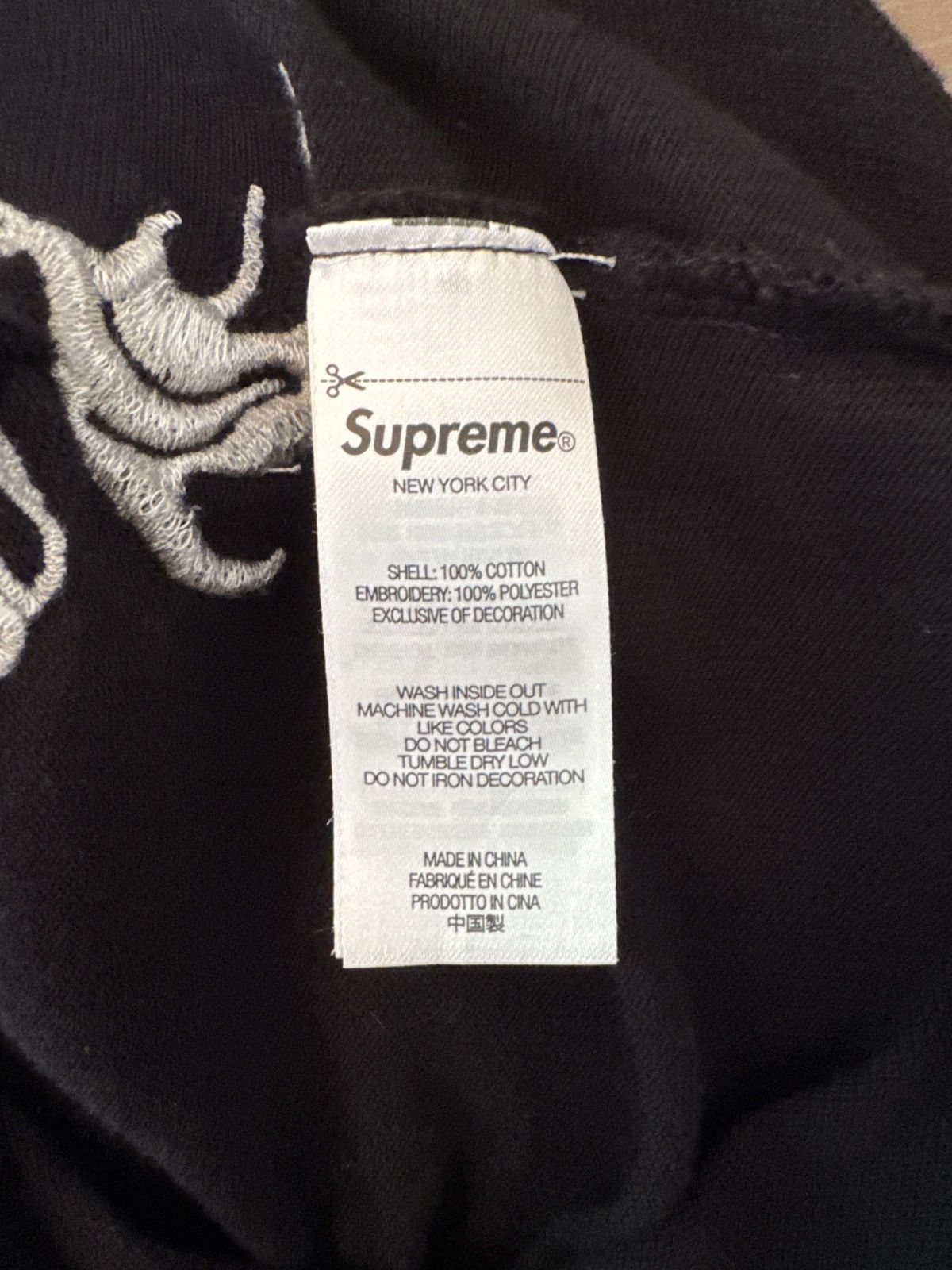 Supreme Supreme The Great China Wall Dragon Polo Size US XL / EU 56 / 4 - 4 Thumbnail