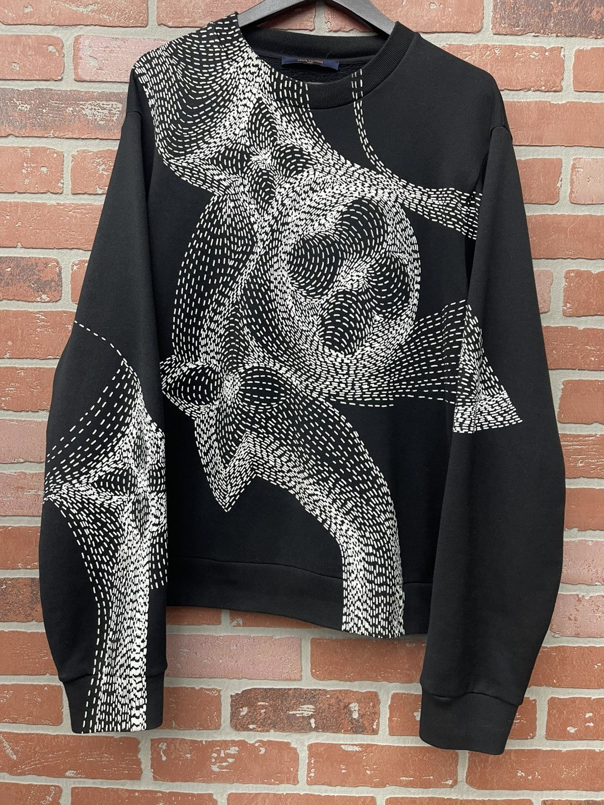 Louis Vuitton Size L - Louis Vuitton Sketch Print Constellation Flower Size US L / EU 52-54 / 3 - 1 Thumbnail