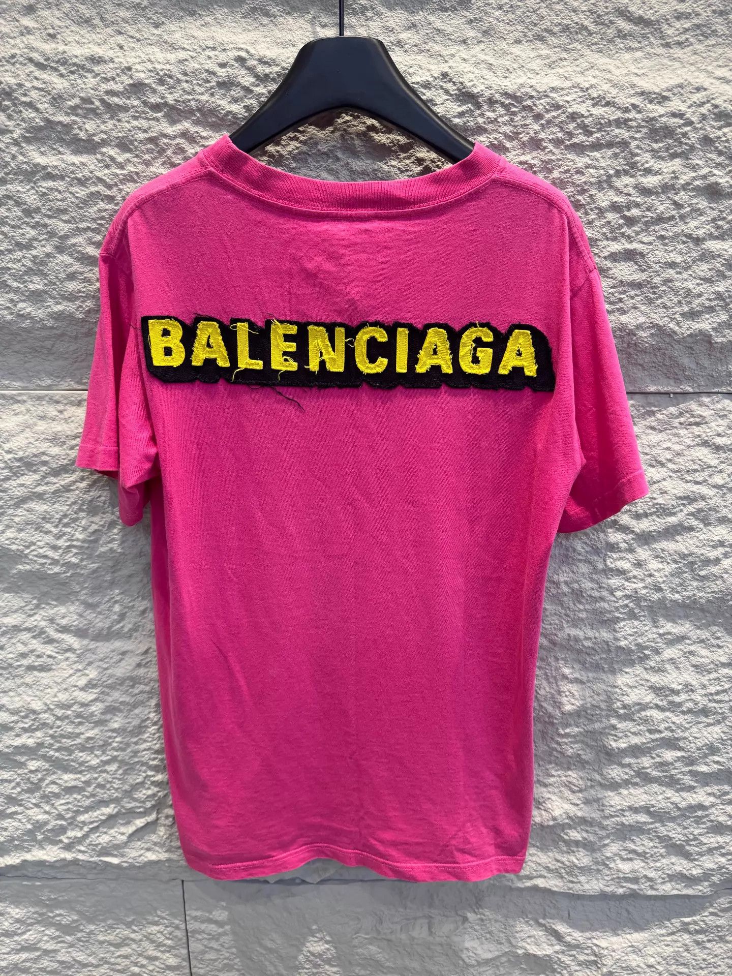 Balenciaga Balenciaga Pink Back Embroidered Logo Short Sleeve T-shirt M Size M / US 6-8 / IT 42-44 - 2 Thumbnail