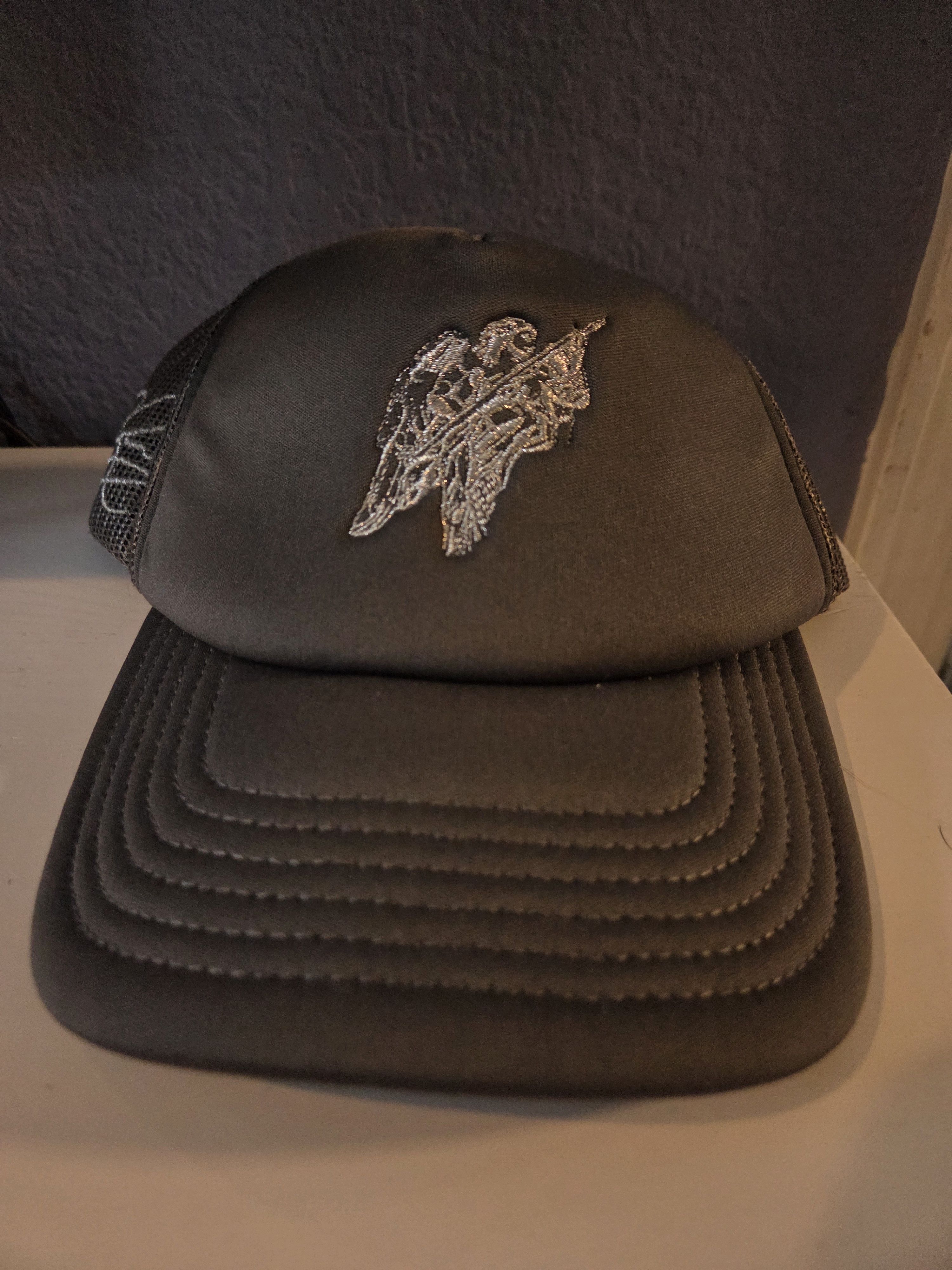 Richie Le Collection Richie Le Collection Trucker Hat Angels Size ONE SIZE - 1 Thumbnail
