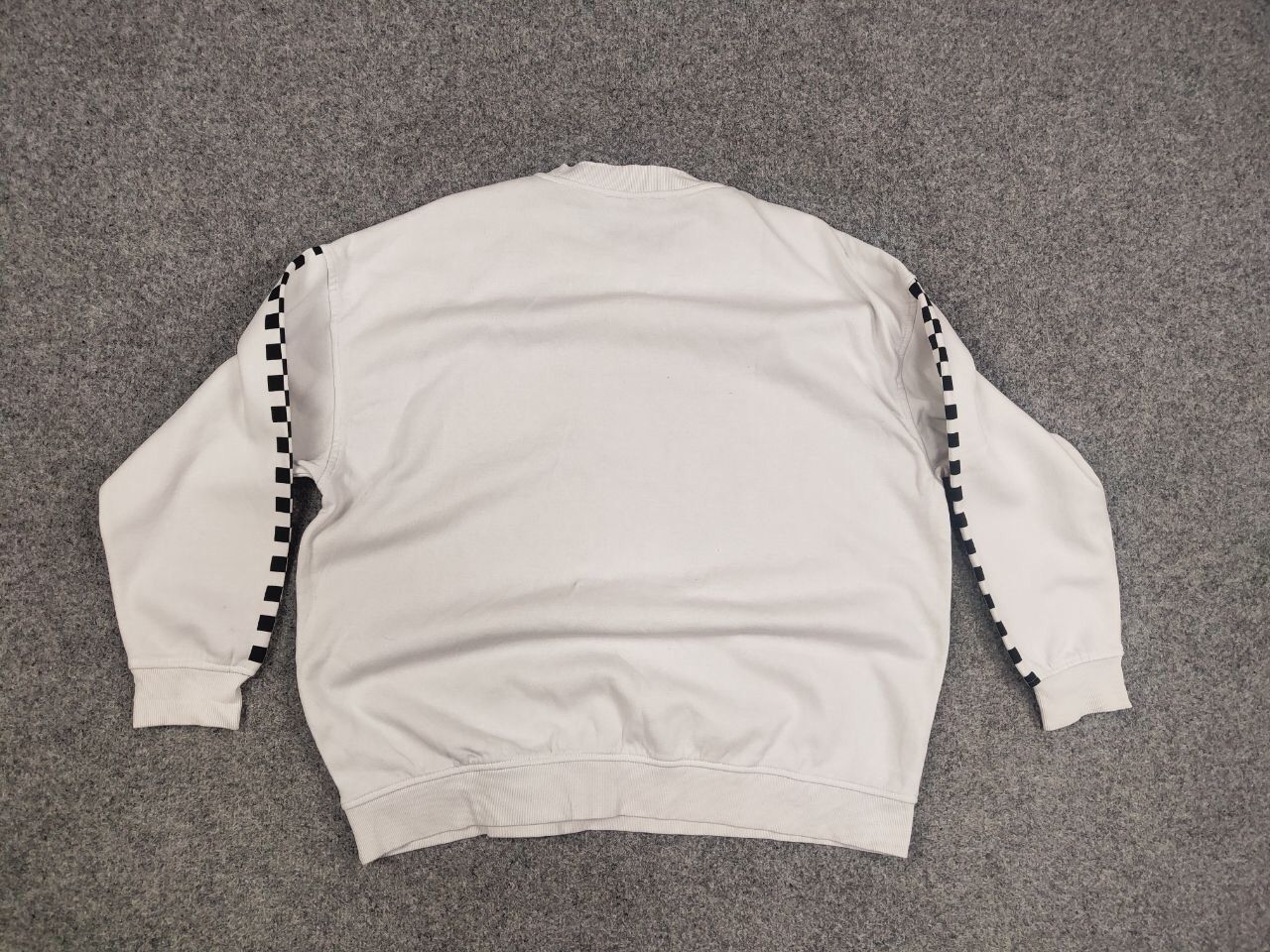 Formula 1 Formula 1 Classic Racing H&M logo Oversized Sweatshirt Size M / US 6-8 / IT 42-44 - 14 Thumbnail