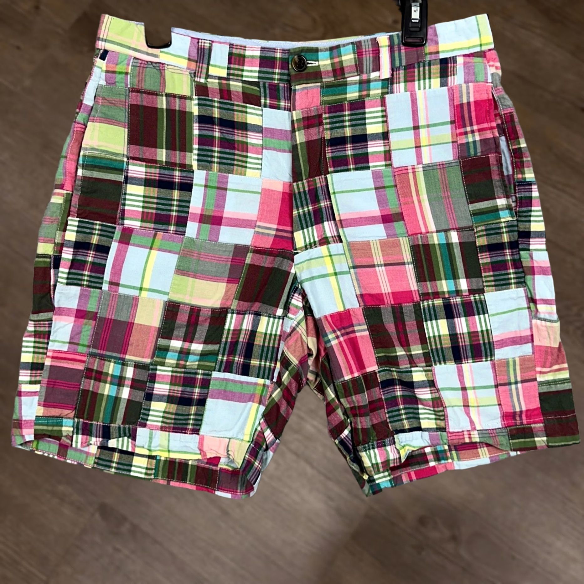 Brooks Brothers Brooks Brothers Shorts Men 35R Multi Khaki Chino Patchwork Flat Front Casual EUC Size US 35 - 1 Thumbnail
