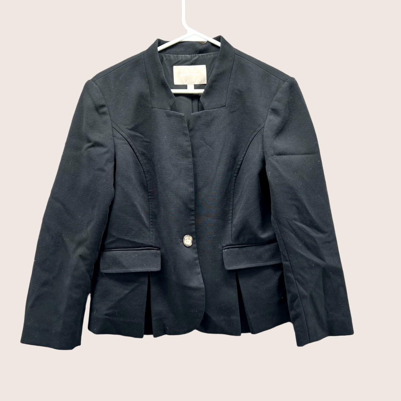 Banana Republic Banana Republic Blazer Women 12 Black Polyester Viscose Long Sleeve Dress Jacket Sports Style Basic Jacket Fall Winter Womens Size XL / US 12-14 / IT 48-50 - 1 Thumbnail