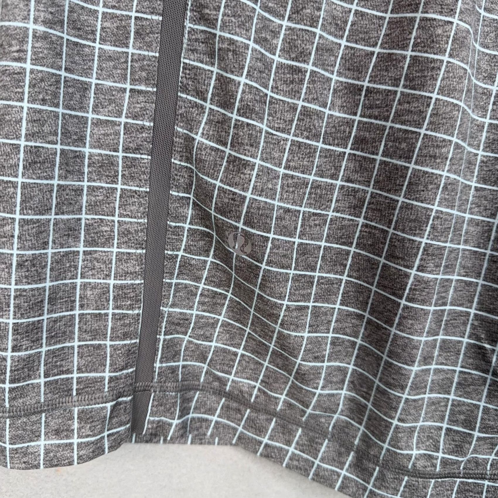 Lululemon Lululemon Shorts Mens Medium Gray Windowpane Running Athletic Lined Gym Training Size US 31 - 7 Thumbnail