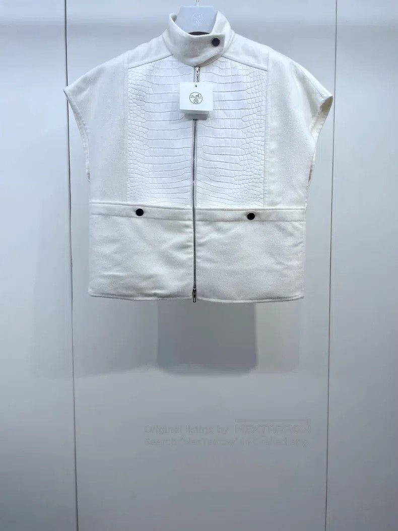 Hermes Hermes Crocodile Leather Patchwork Cashmere Vest Size XXS / US 00 / IT 34 - 1 Thumbnail