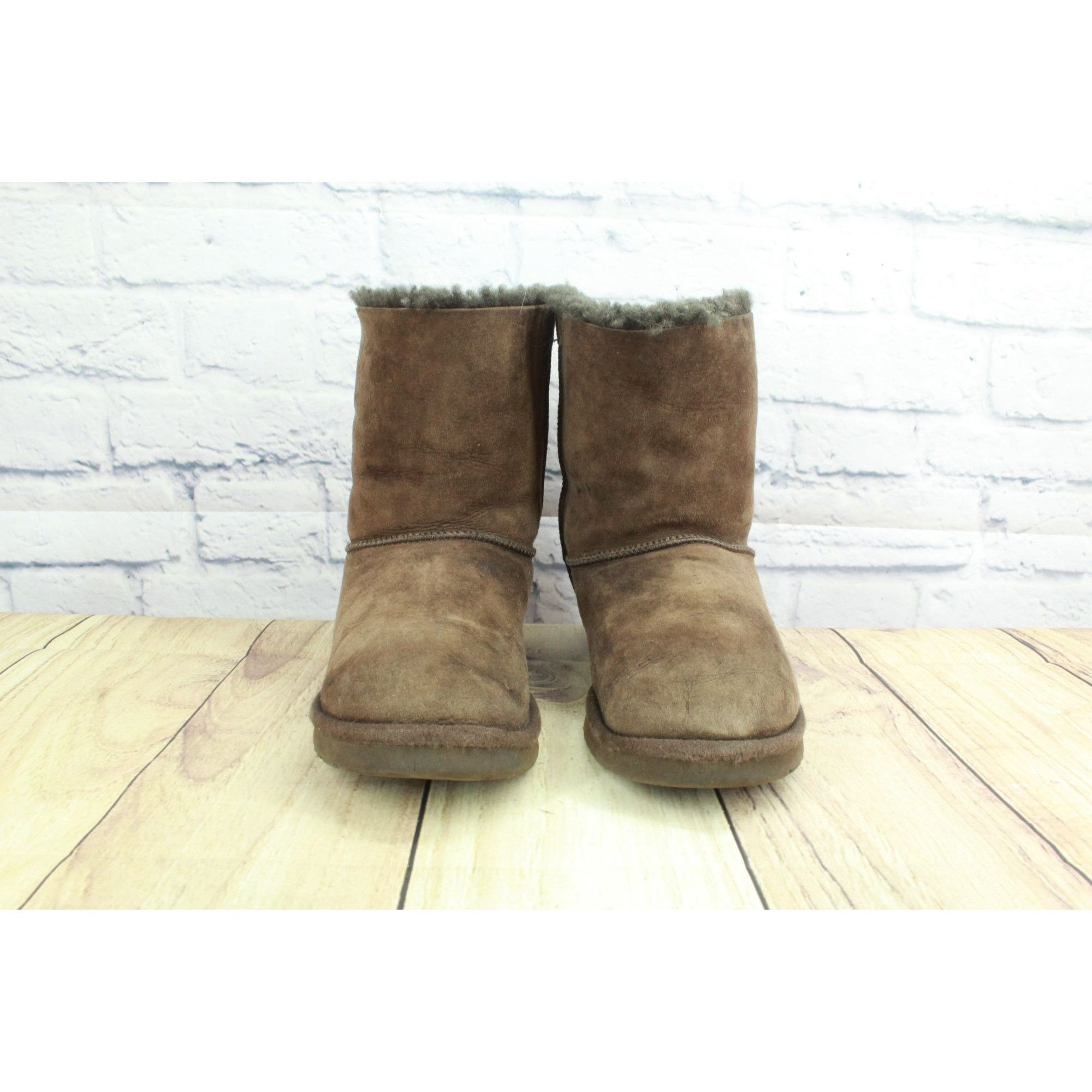 Ugg UGG Australia Bailey Bow Women's Shearling Winter Boots Size US 8 / IT 38 - 4 Thumbnail