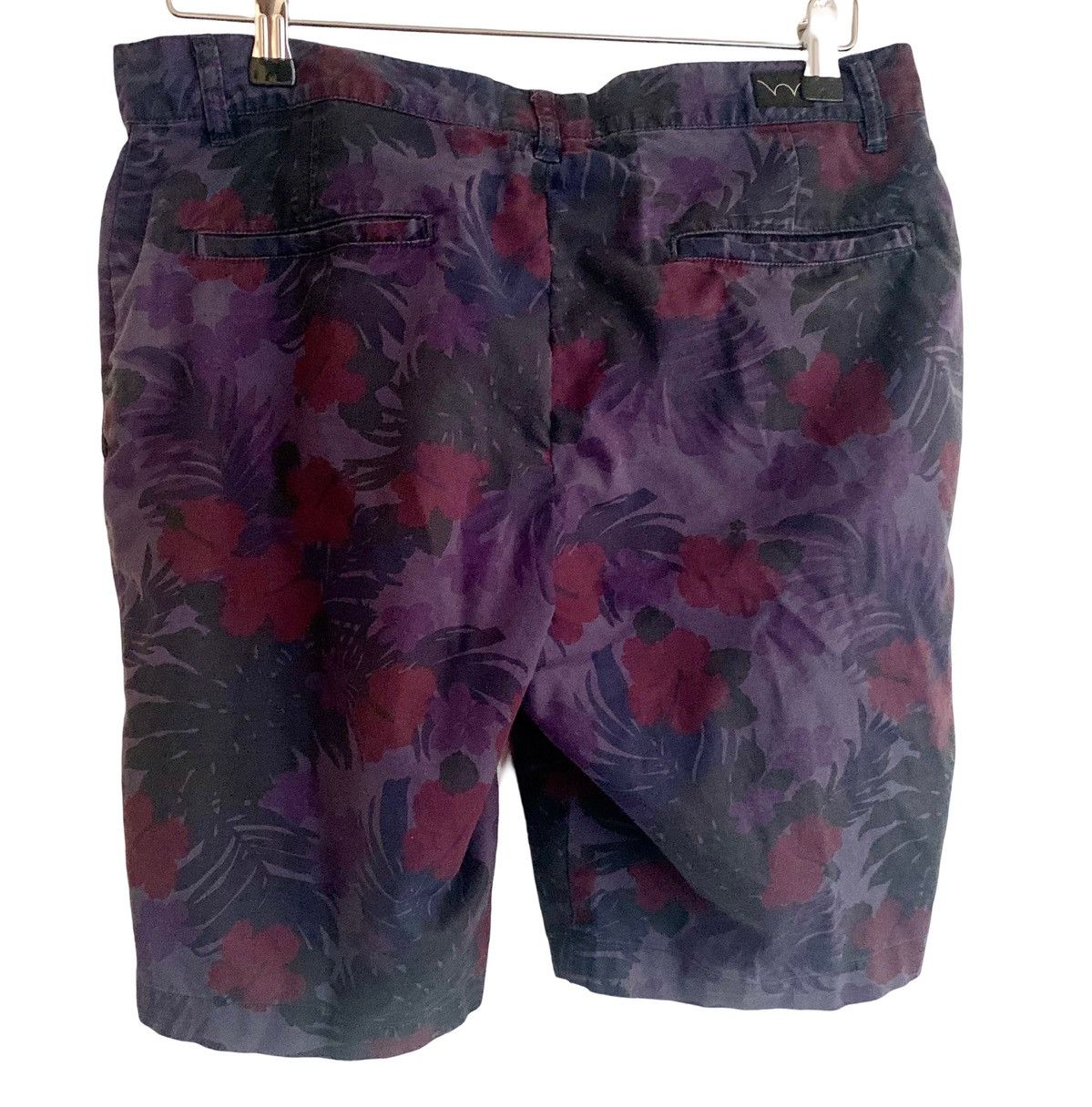 Designer × Edwin × Japanese Brand Edwin Cotton Flat Front Flower Print Shorts size S Size US 32 / EU 48 - 2 Thumbnail