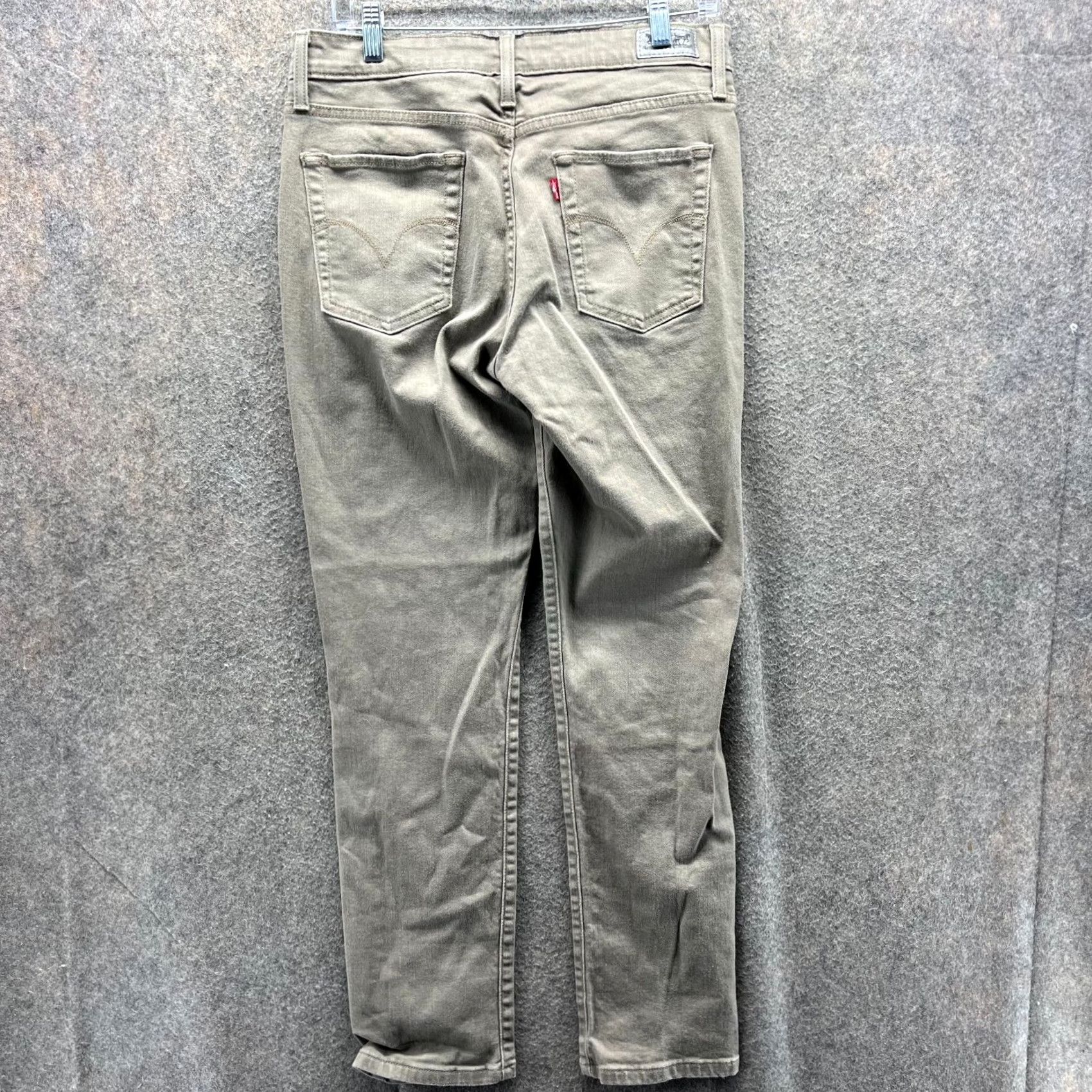 Levi's VINTAGE Levi's Jeans Mens 31x32 Khaki Mid Rise Skinny Fit Cotton Tan Beige Denim 31 Inseam 32 Pockets Button Closure Regular Fit Size US 31 - 2 Thumbnail