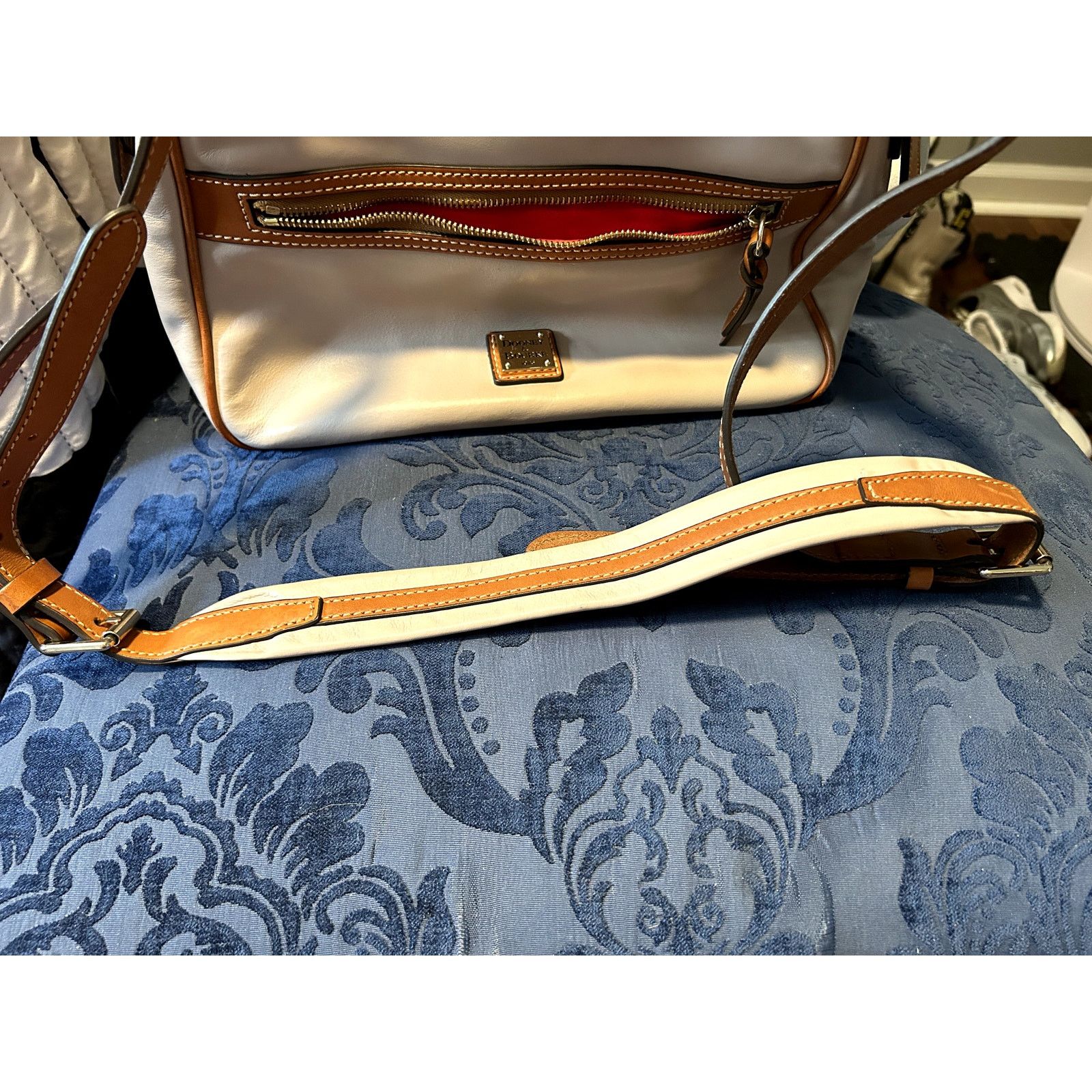Dooney & Bourke Dooney & Bourke Taupe and Brown Shoulder Bag Size ONE SIZE - 16 Thumbnail