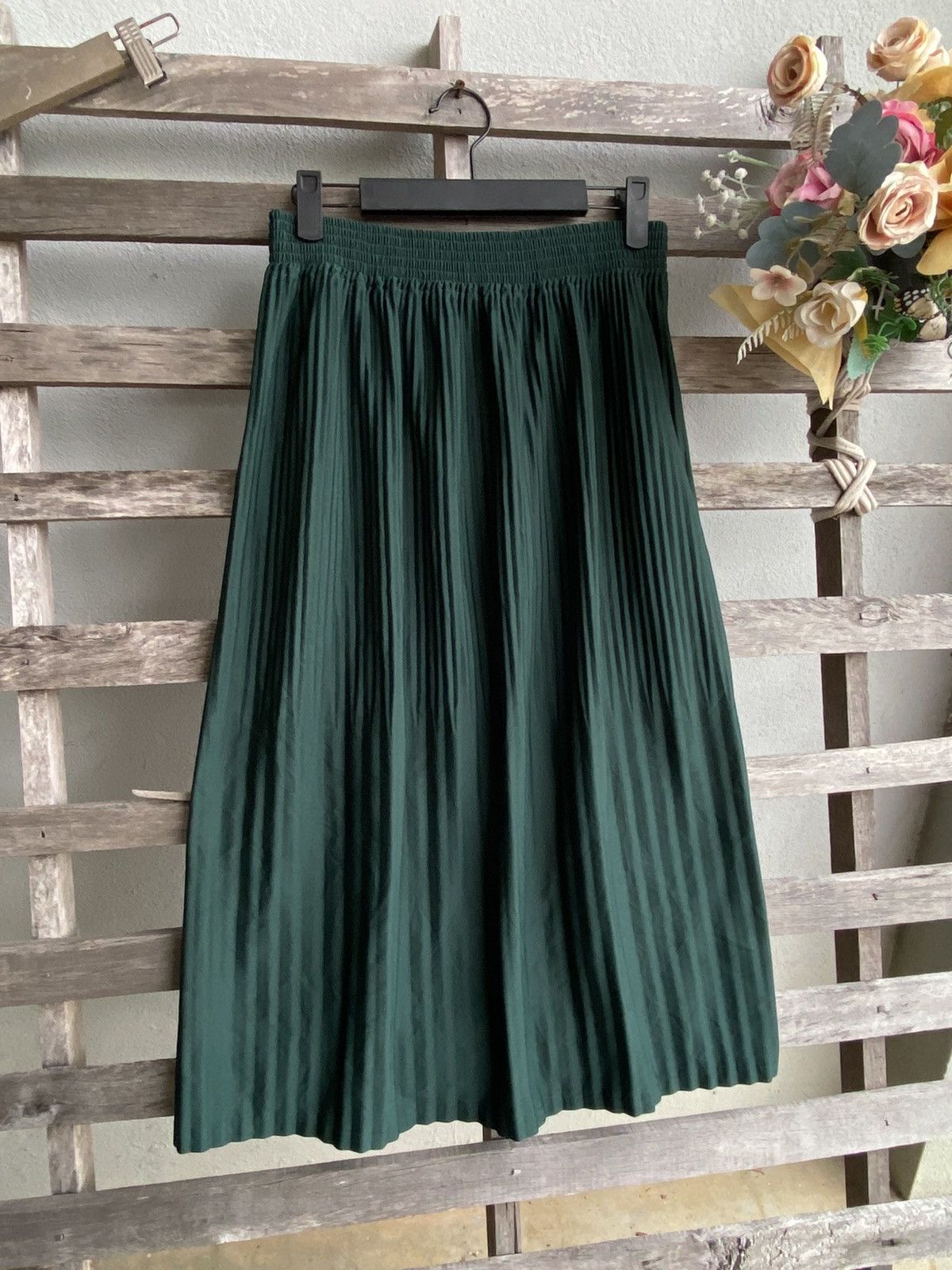 Zucca Zucca by Issey Miyake Pleated Midi Skirt Size 28" / US 6 / IT 42 - 1 Thumbnail