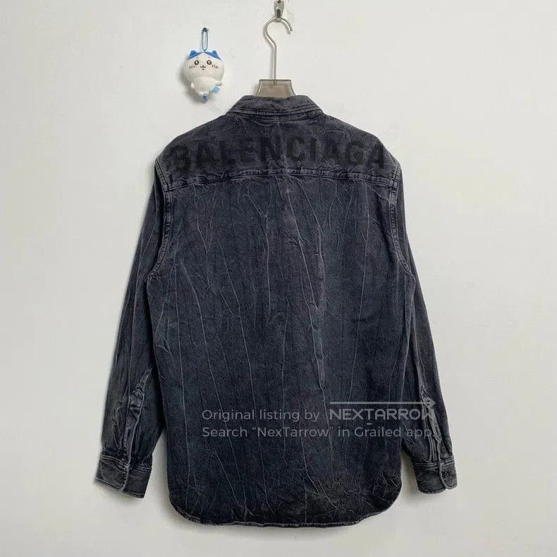 Balenciaga Balenciaga Distressed Logo Denim Shirt. Size US M / EU 48-50 / 2 - 2 Thumbnail