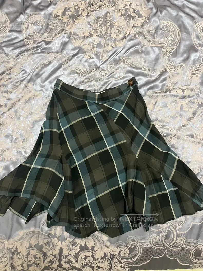 Vivienne Westwood Vivienne Westwood size 2 Red Label Series Tartan Skirt Size 24" / US 00 / IT 34 - 1 Thumbnail