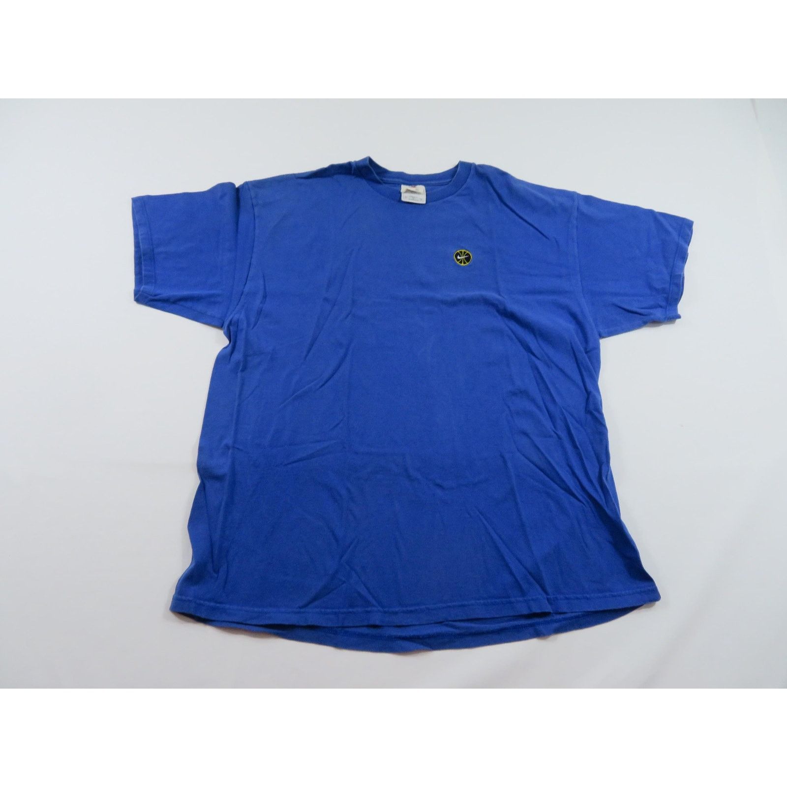 Nike Nike Small Swoosh Blue T-shirt Sz XL 1990s Size US XL / EU 56 / 4 - 1 Thumbnail