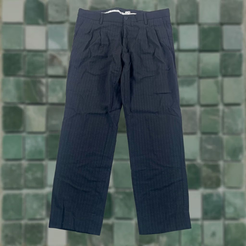 Dolce & Gabbana VINTAGE Dolce&Gabbana Pants Men 34x30 Wool Black Pinstripe Wool Dress Pants Regular Mens Straight Pocket Zipper Button Leather? Size US 34 / EU 50 - 1 Thumbnail