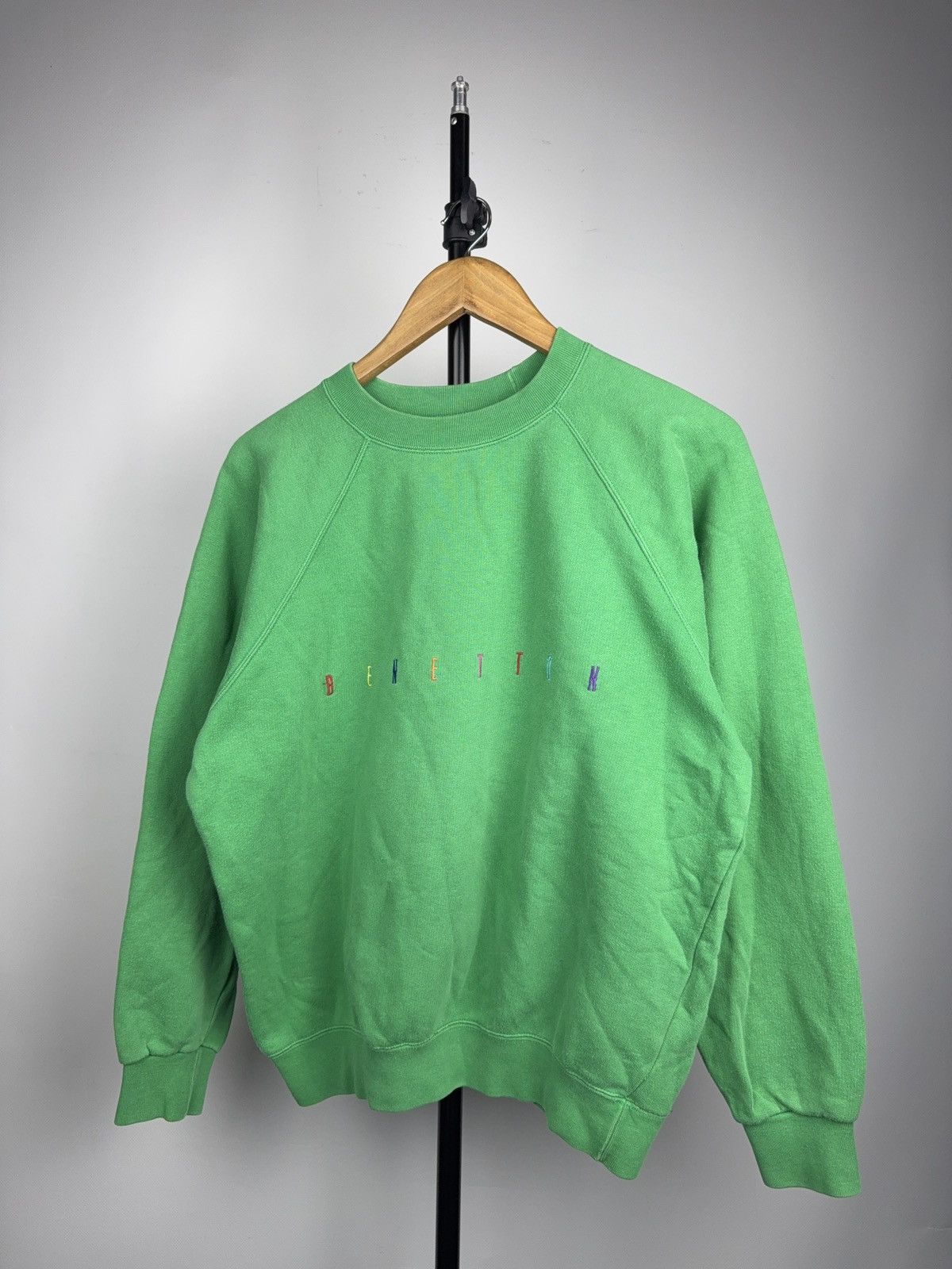 United Colors Of Benetton 80s United Colors of Benetton Green Embroidered Sweatshirt Size US S / EU 44-46 / 1 - 1 Thumbnail