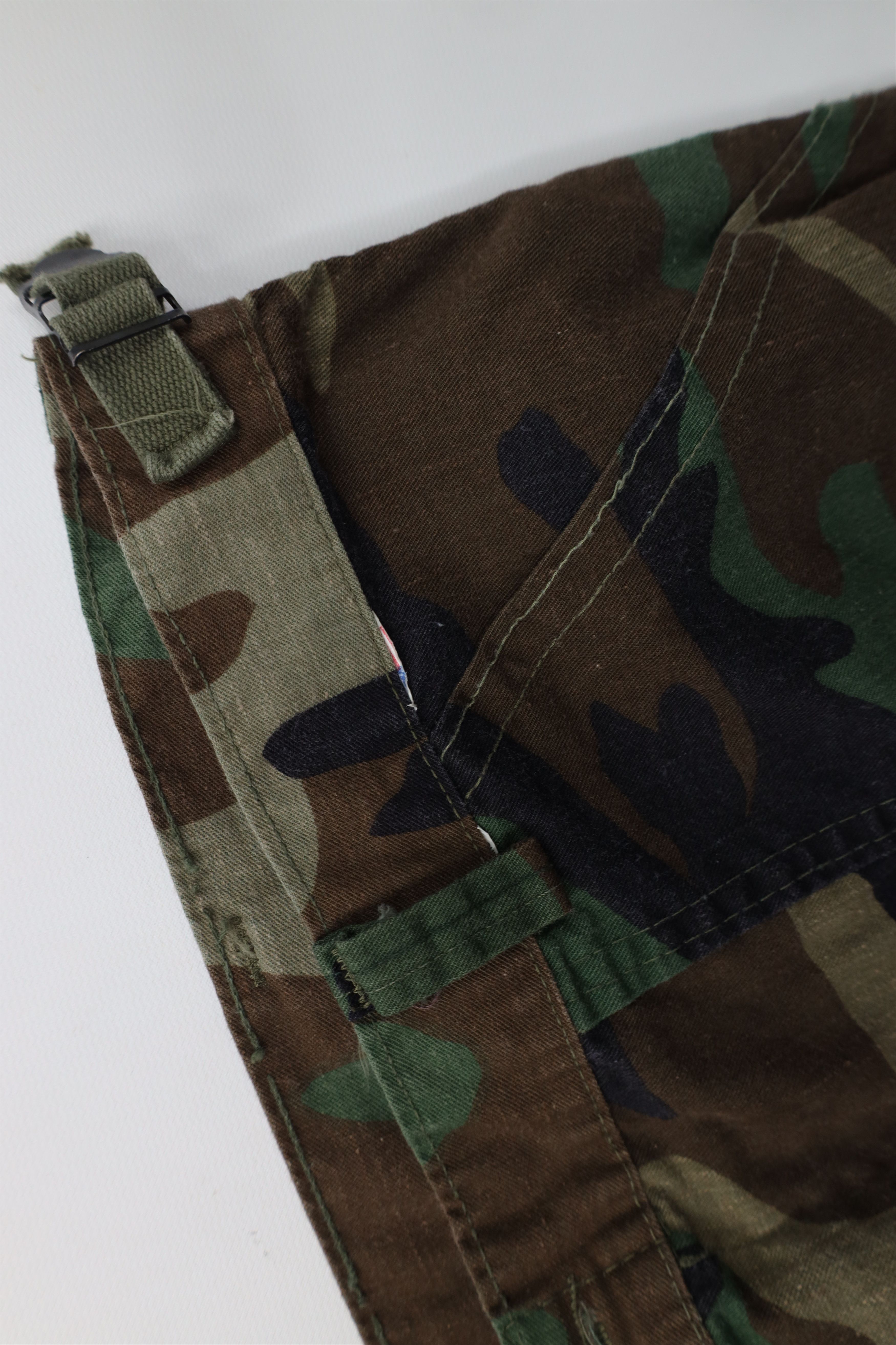Vintage Vintage 80s 90s Streetwear Wide Leg Camouflage Cargo Pants Size US 36 / EU 52 - 9 Thumbnail