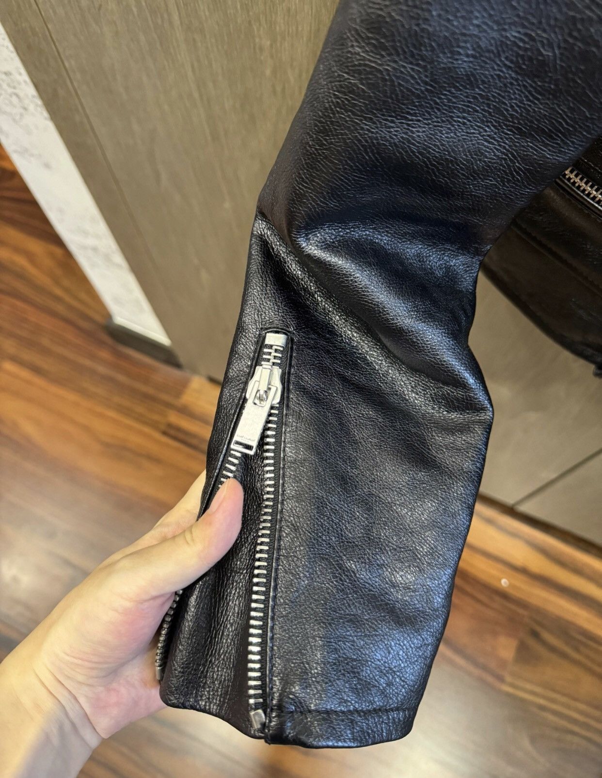 Saint Laurent Paris × Yves Saint Laurent Saint Laurent motorcycle leather jacket2412-Nextarrow Size XS / US 0-2 / IT 36-38 - 4 Thumbnail