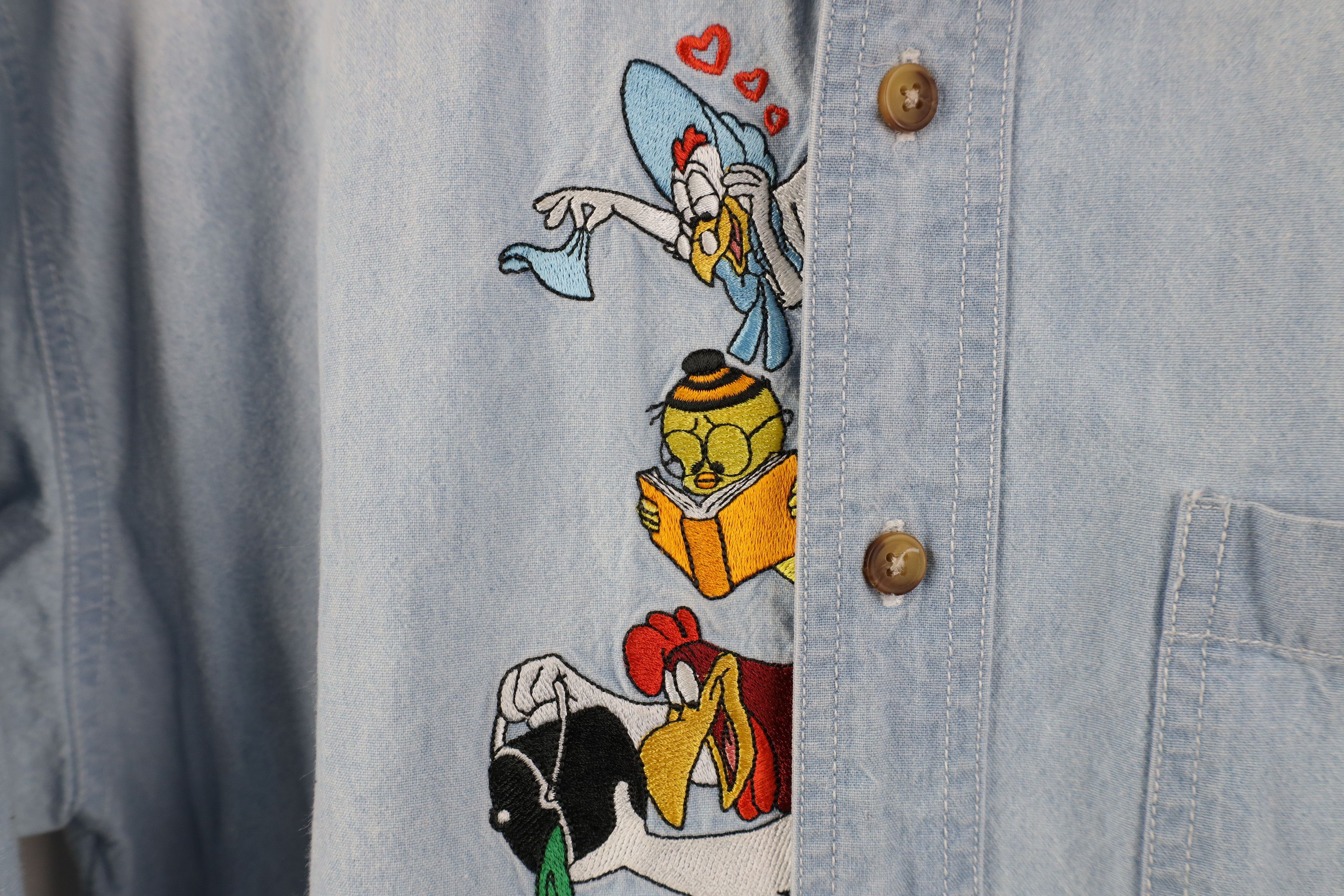 Vintage Vintage 90s Looney Tunes Egghead Jr Denim Button Shirt Size US S / EU 44-46 / 1 - 8 Thumbnail