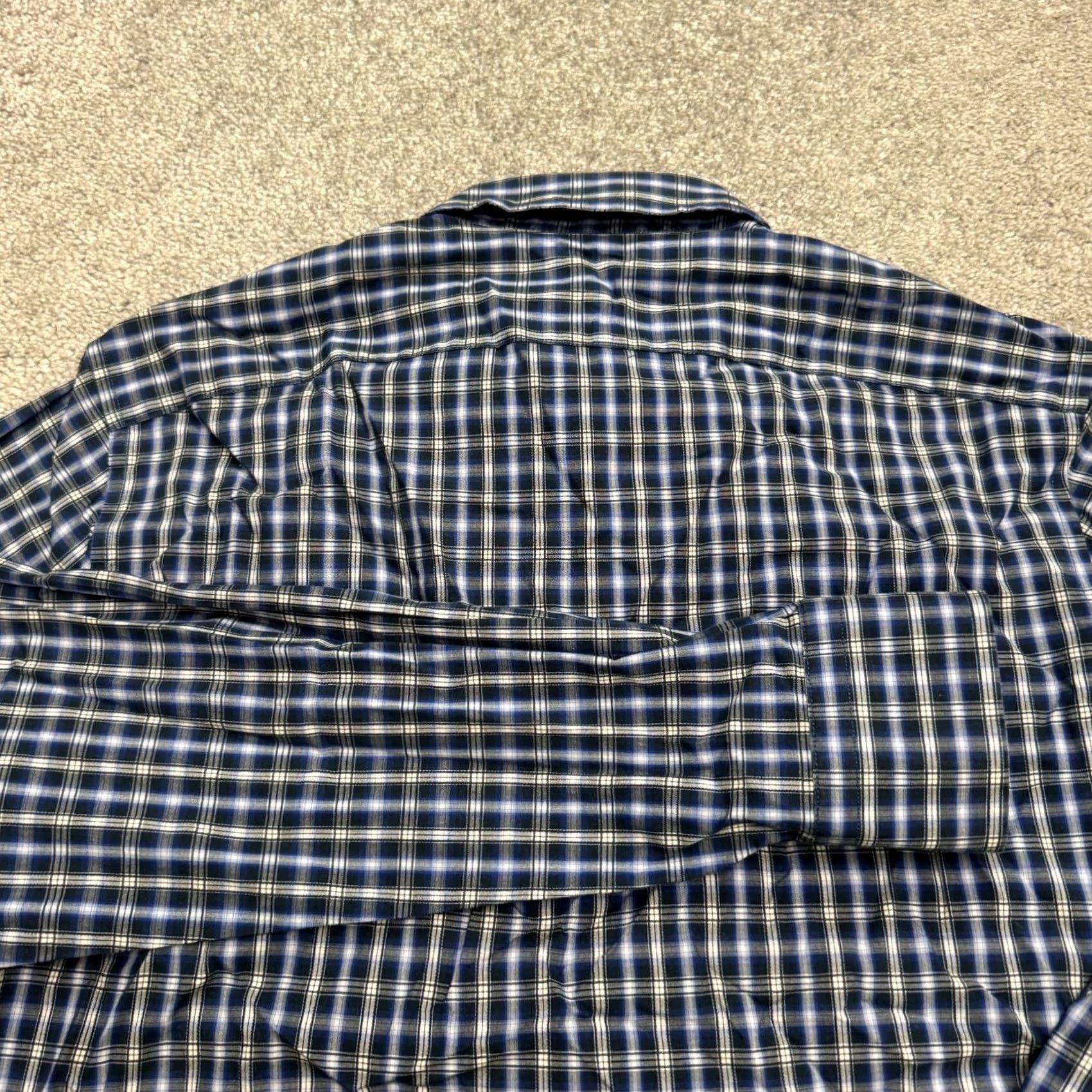 Banana Republic Banana Republic Button-Down Shirt Men Small Blue Plaid Cotton Long Sleeve Casual Regular Fit Womens? No Size US S / EU 44-46 / 1 - 4 Thumbnail