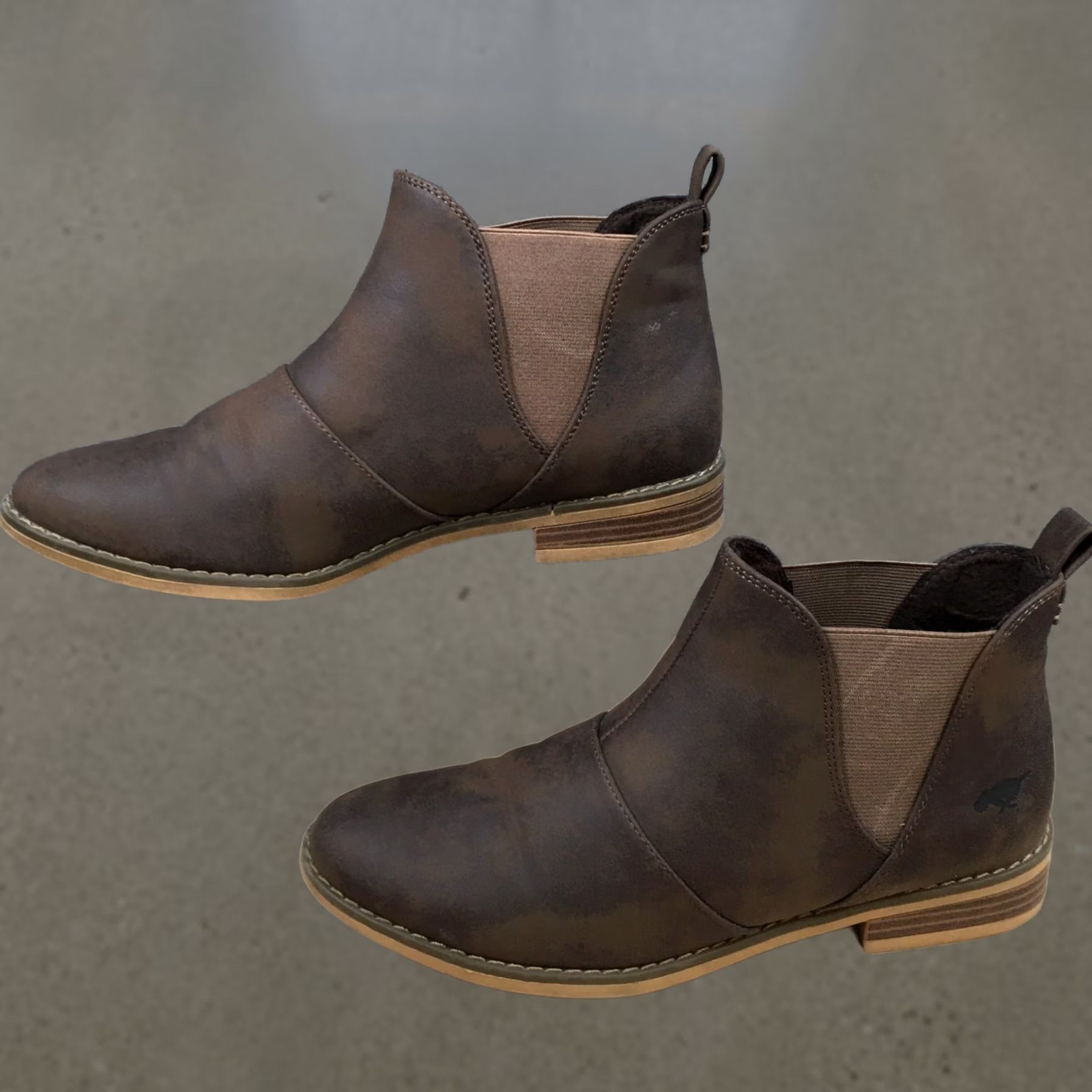 Vintage Rocket Dog Boots Women's 9 Maylon Chelsea Booties Brown Almond Toe Pull On Casual Boots Size US 9 / IT 39 - 1 Thumbnail