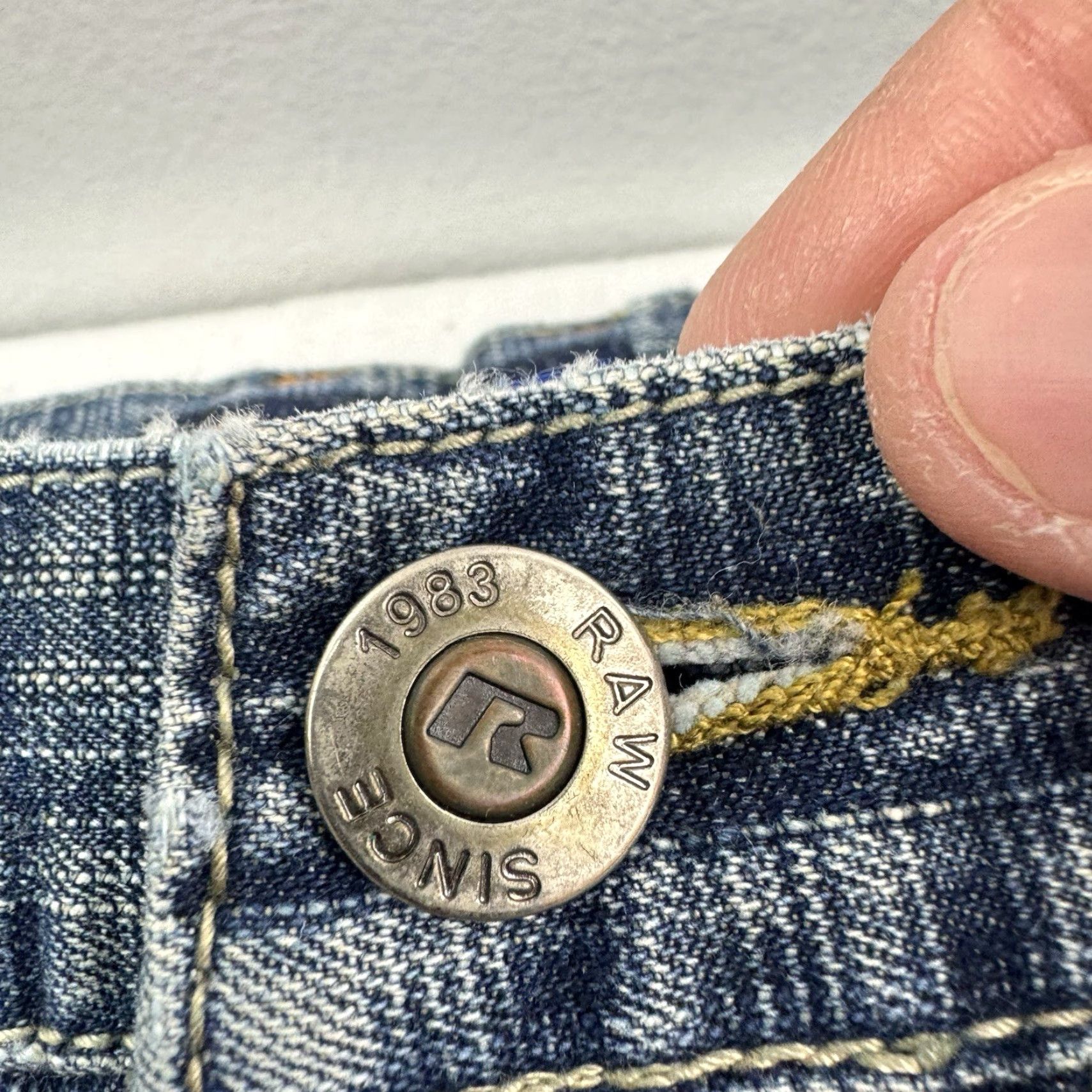 Vintage VINTAGE Raw Blue Jeans Men 36x32 Embroidered Baggy Hipster Punk Grunge Blue 90s Mens Size US 36 / EU 52 - 7 Thumbnail