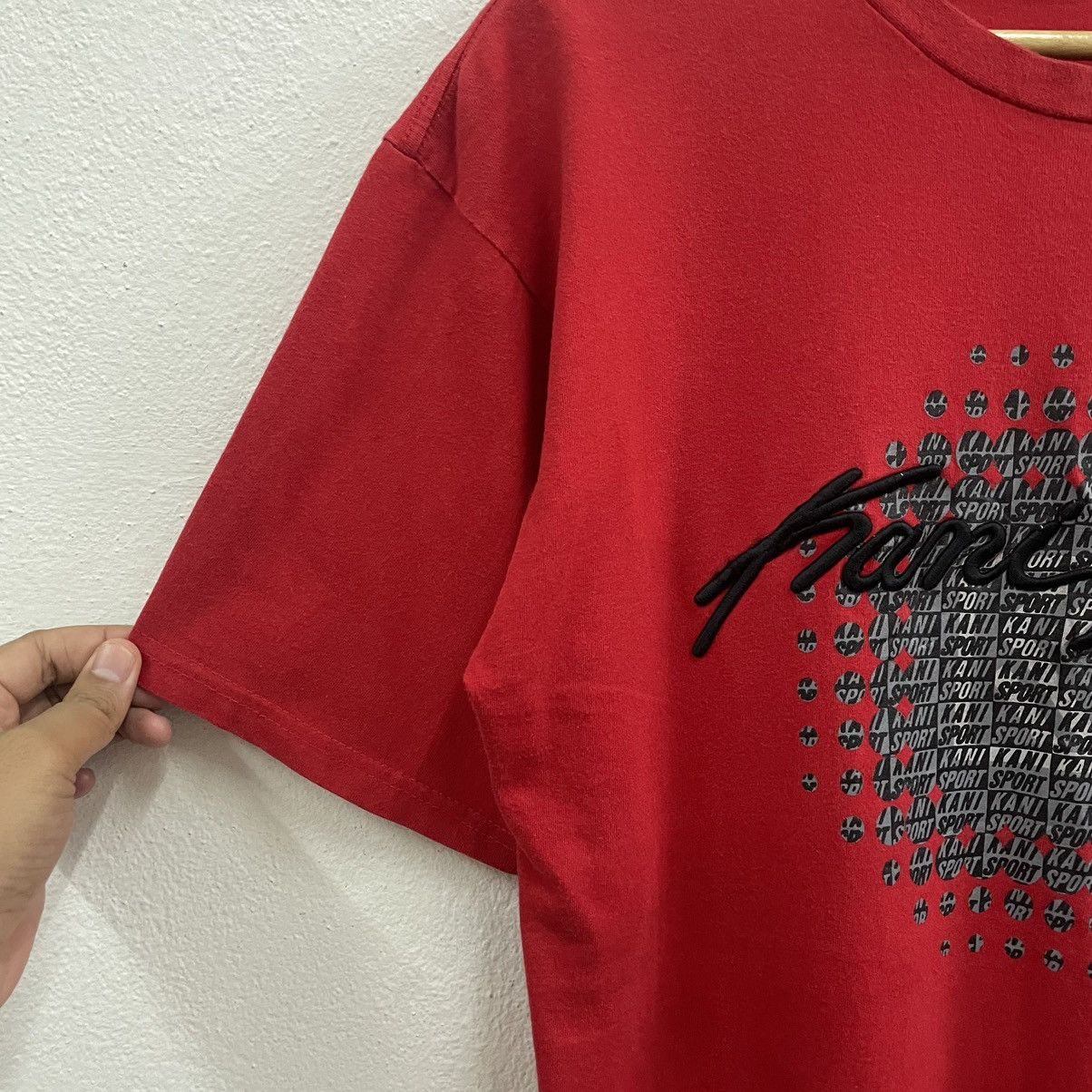 Karl Kani × Vintage 🔥Vintage Karl Kani Sports Embroidered Big Logo Skate Tee Size US L / EU 52-54 / 3 - 6 Thumbnail
