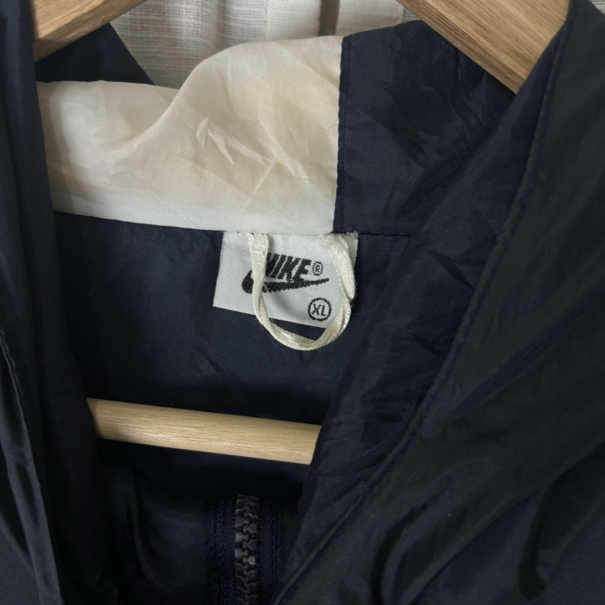 Nike × Vintage VINTAGE NIKE BIG LOGO BOOTLEG JACKET Size US XL / EU 56 / 4 - 4 Thumbnail