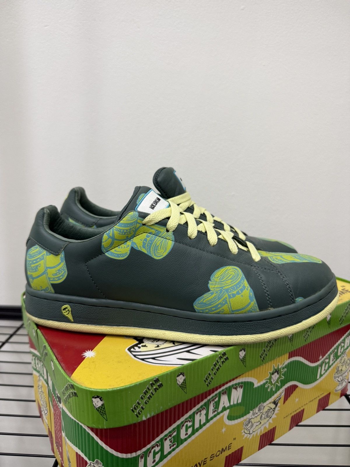 Icecream × Reebok OG BBC/Ice Cream Money Roll Flavor Shoes Size US 8 / EU 41 - 3 Thumbnail