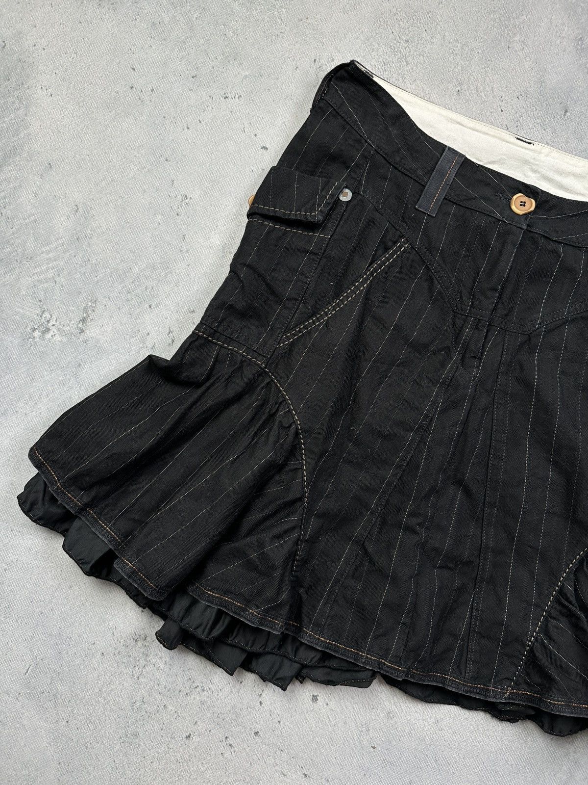 Marithe + Francois Girbaud Marithé + François Girbaud Ruffle Pinstripe Midi Denim Skirt Size 32" / US 10 / IT 46 - 4 Thumbnail