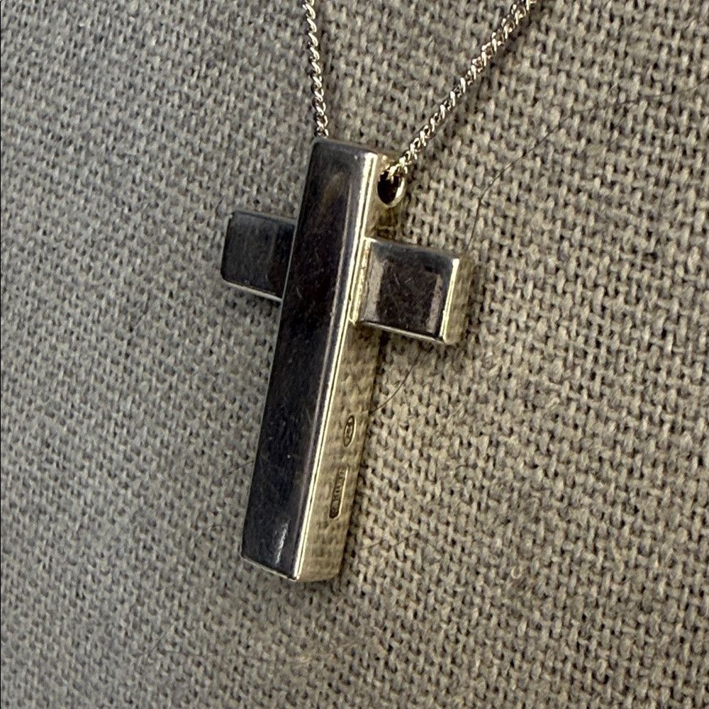 Gucci Gucci Sterling Silver Cross Pendant Necklace 16in Chain 925 Size ONE SIZE - 5 Thumbnail