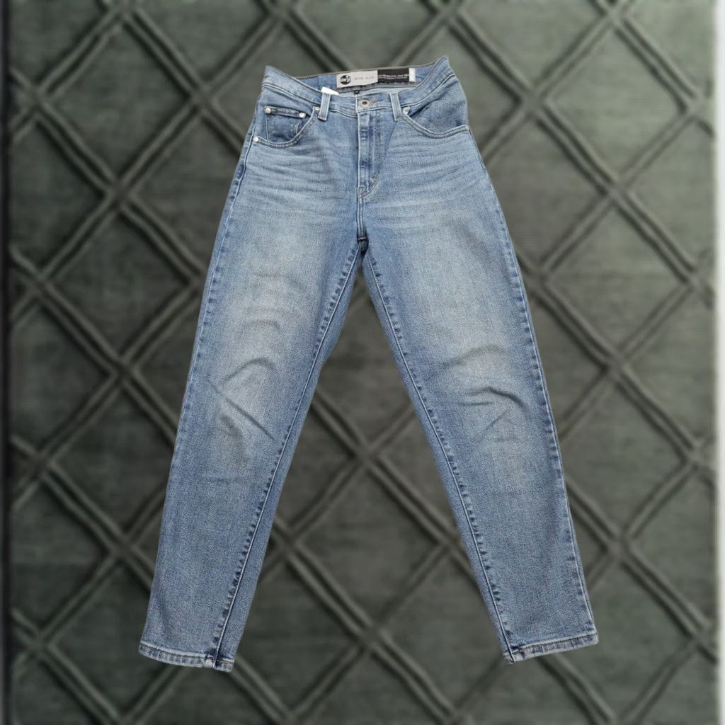 Levi's Levi's Silvertab Jeans Womens 26 (26X26) Light Wash Mom Distressed Blue 90s Style Womens Jeans Size 26" / US 2 / IT 38 - 1 Thumbnail