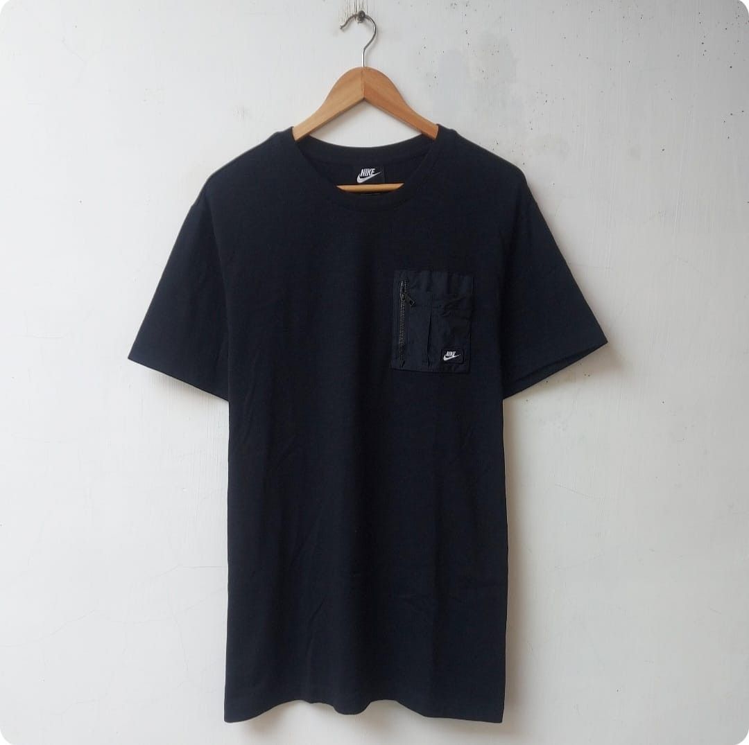 Nike NIKE Utility Pocket Tshirt Size US L / EU 52-54 / 3 - 2 Thumbnail