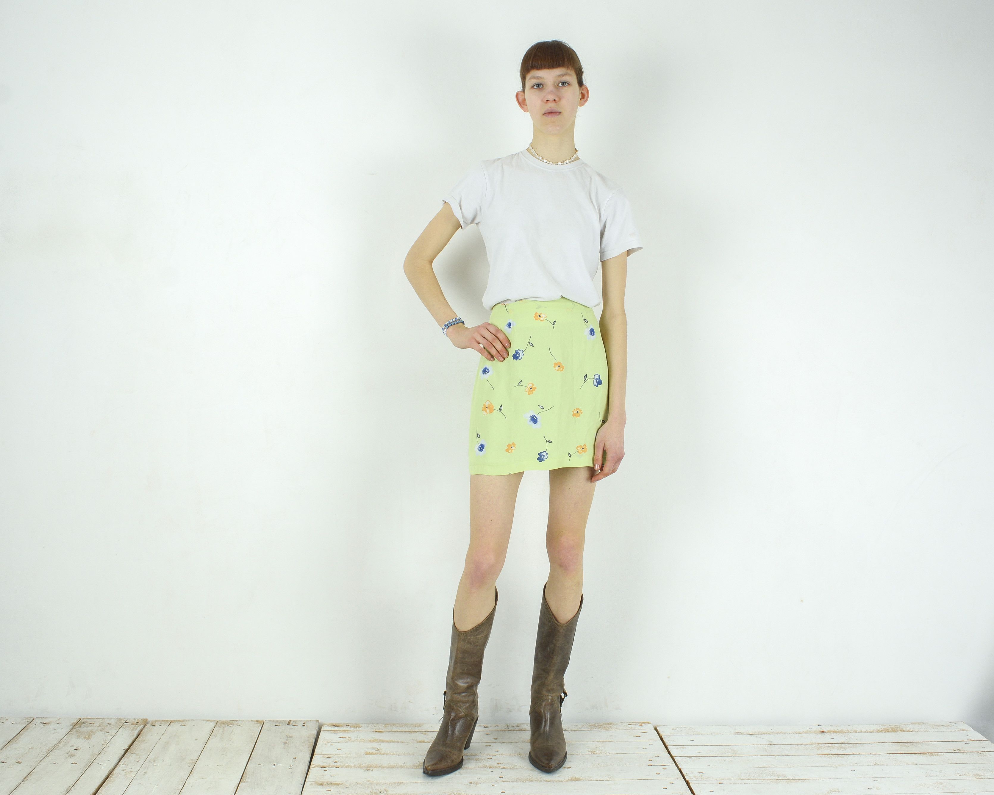 Other × Vintage XS Mini Summer Skirt Above The Knee Length Floral Pattern Size 24" / US 00 / IT 34 - 1 Thumbnail
