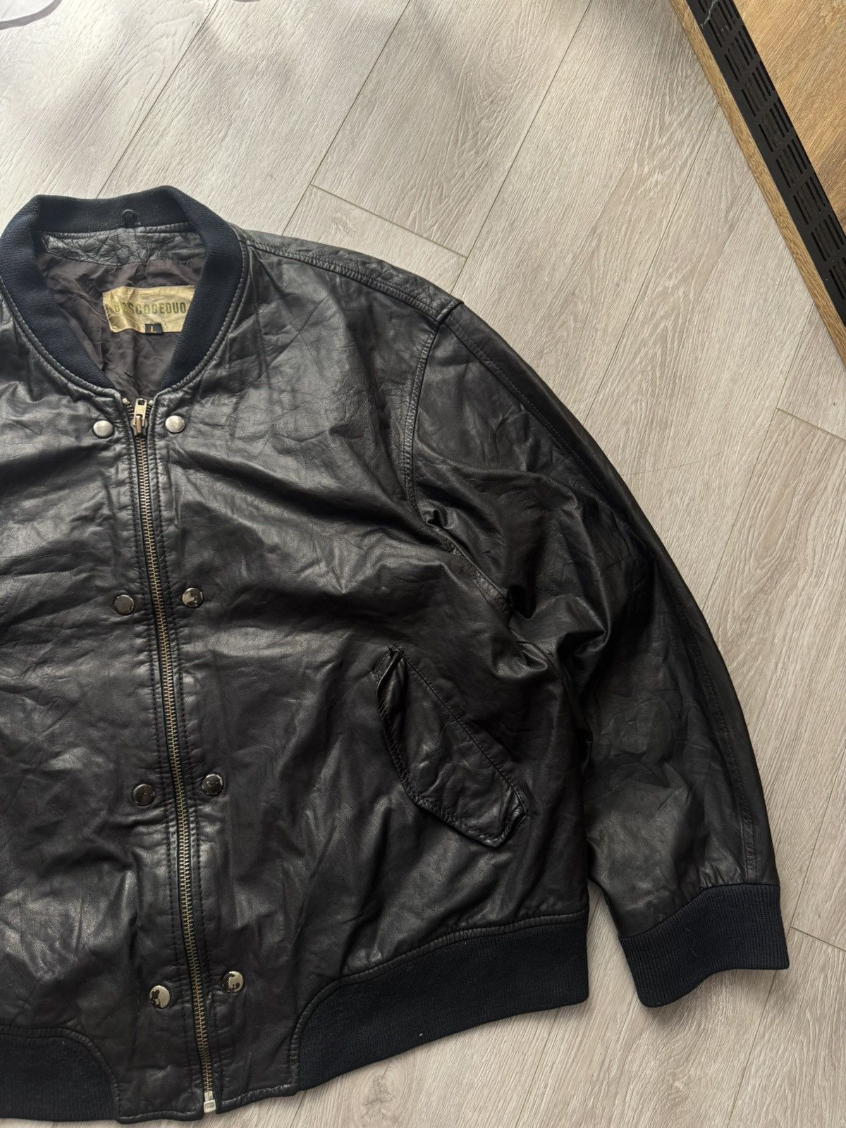 Vintage Rare Vintage Leather Bomber Jacket – Military Unknown Label Size US L / EU 52-54 / 3 - 3 Thumbnail