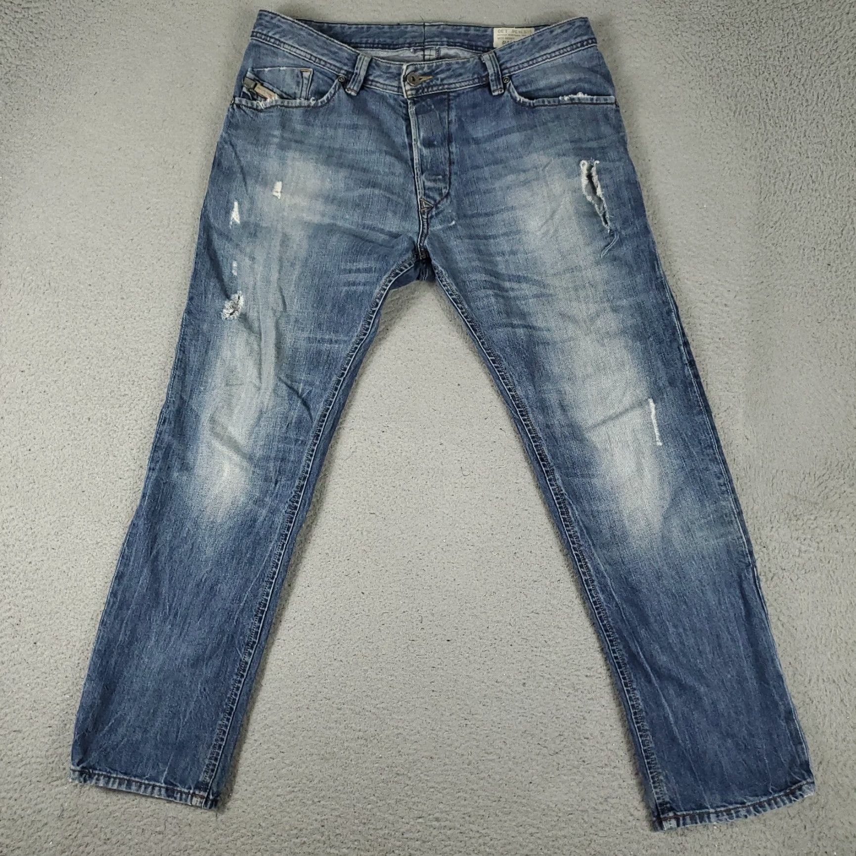 Diesel Diesel Jeans Mens 36x30 Blue Darron Slim Tapered Distressed Denim Pants Jeans Color Blue Modern Classic American Preppy Sports 90s Mens Size US 36 / EU 52 - 6 Thumbnail