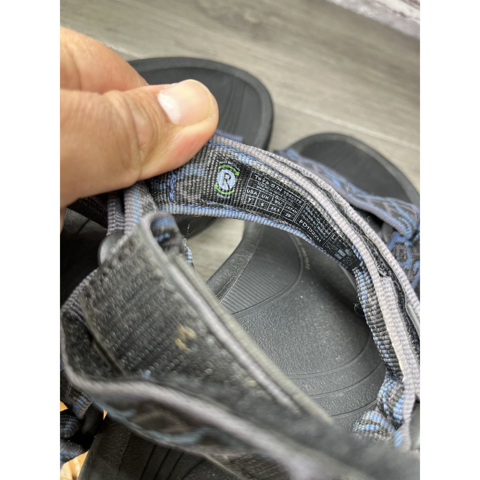Teva Teva Hurricane XLT Black Blue Hiking Water Sport Sandals Wo Size US 7 / EU 40 - 9 Thumbnail