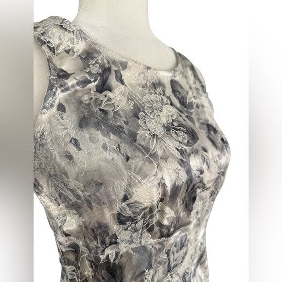 Other Vintage 90’s All that Jazz Silver Jacquard Floral Satin Maxi Size S / US 4 / IT 40 - 7 Thumbnail