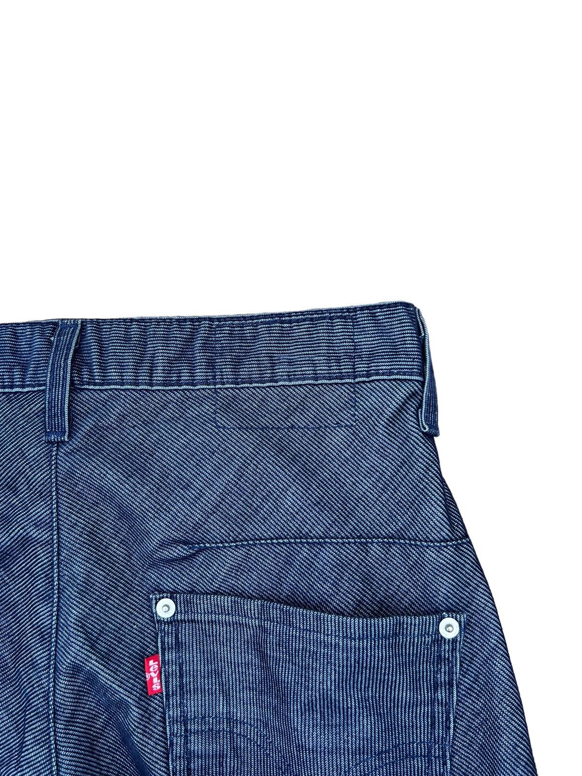 Levi's Vintage 2001 Levi’s Engineered Jeans Regular Corduroy Pant Size US 30 / EU 46 - 18 Thumbnail