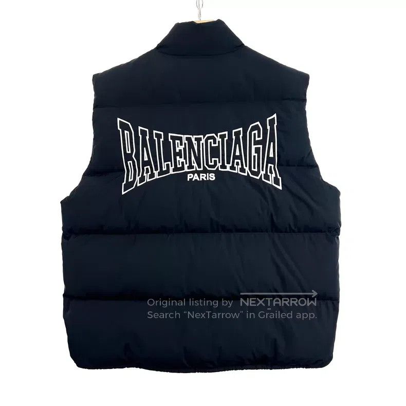 Balenciaga Balenciaga Black stand collar embroidered letter sleeveles Size US M / EU 48-50 / 2 - 3 Thumbnail