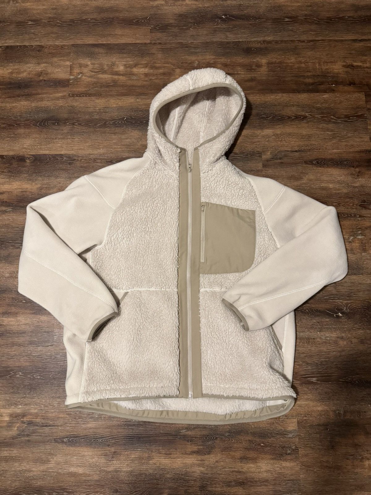 Uniqlo × White Mountaineering Uniqlo x White Mountaineering fleece jacket Size US L / EU 52-54 / 3 - 1 Thumbnail