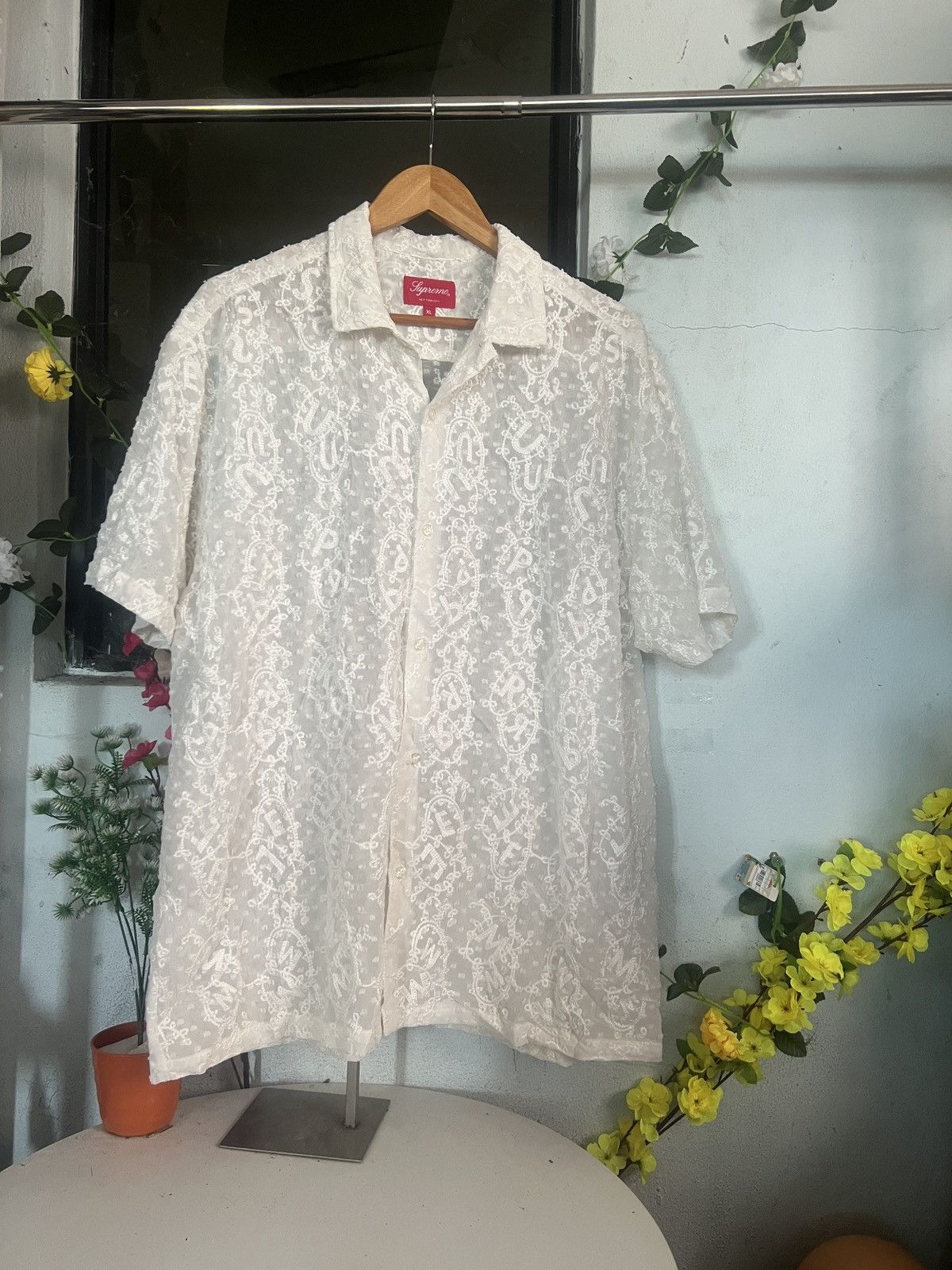 トップス supreme Chainstitch Chiffon S/S Shirt XL Supreme Chainstitch Chiffon S S Shirt (SS22) - $138