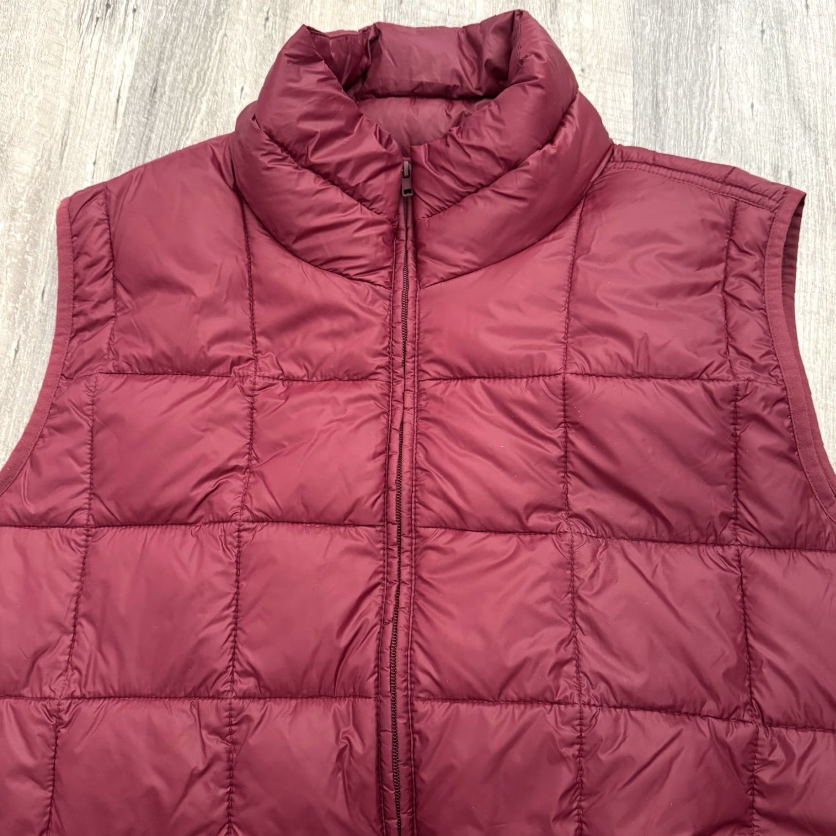 Gap GAP Recycled Puffer Vest Men 2XL Red Water Resistant Full Zip Lightweight Sleeveless Jacket Short Coat Size US XXL / EU 58 / 5 - 3 Thumbnail
