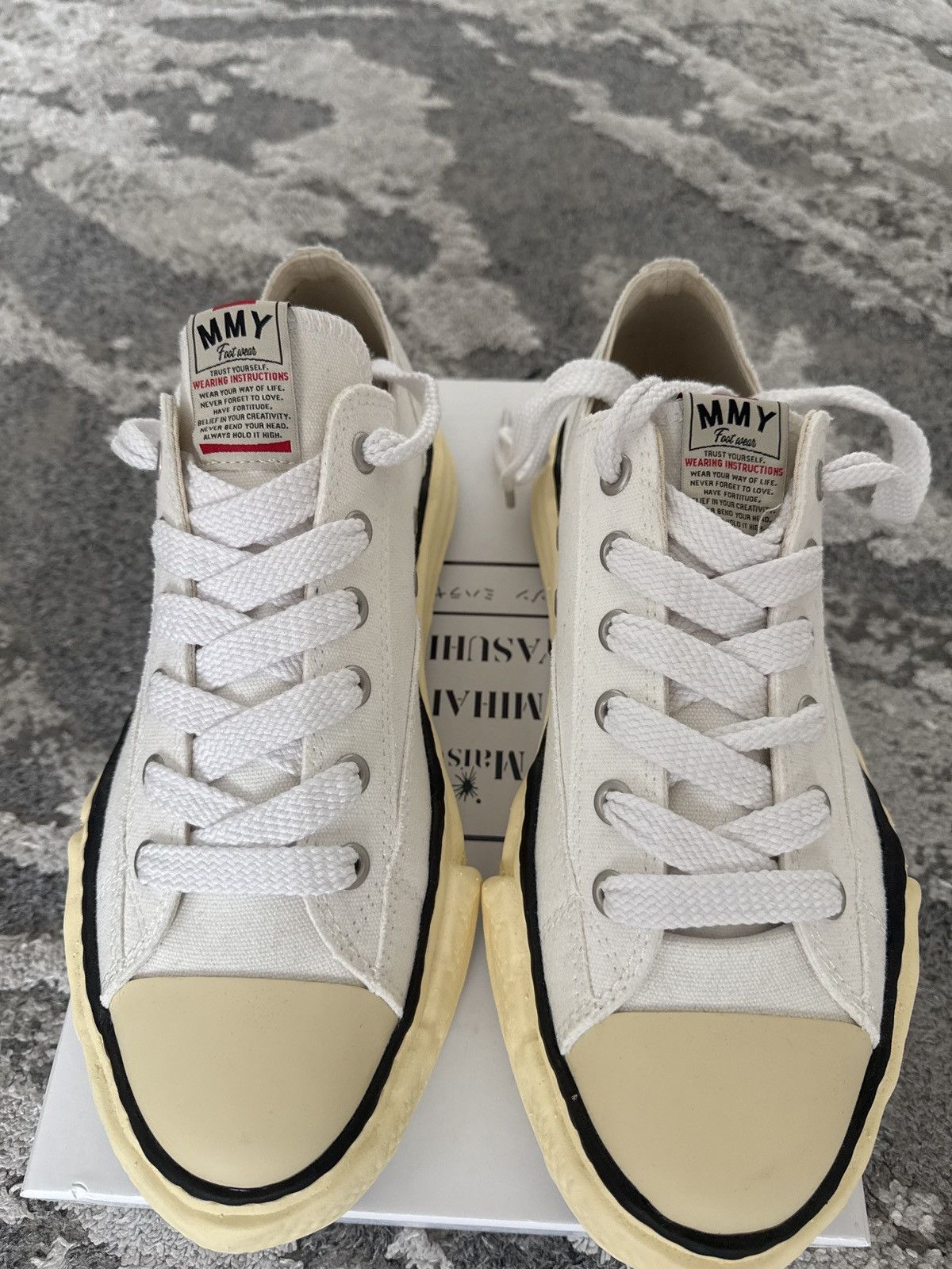 Japanese Brand MAISON Mihara Yasuhiro Peterson Vintage Low White Size US 12 / EU 45 - 5 Thumbnail