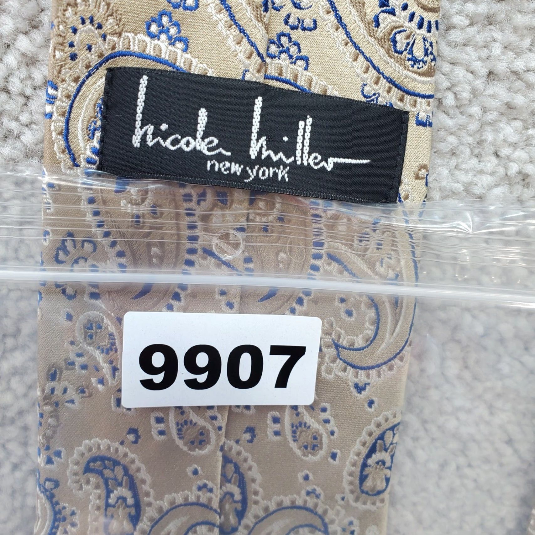 Nicole Miller Nicole Miller Necktie Mens OS Tan Blue Excellent Silk Paisley Pattern Tie Size ONE SIZE - 6 Thumbnail