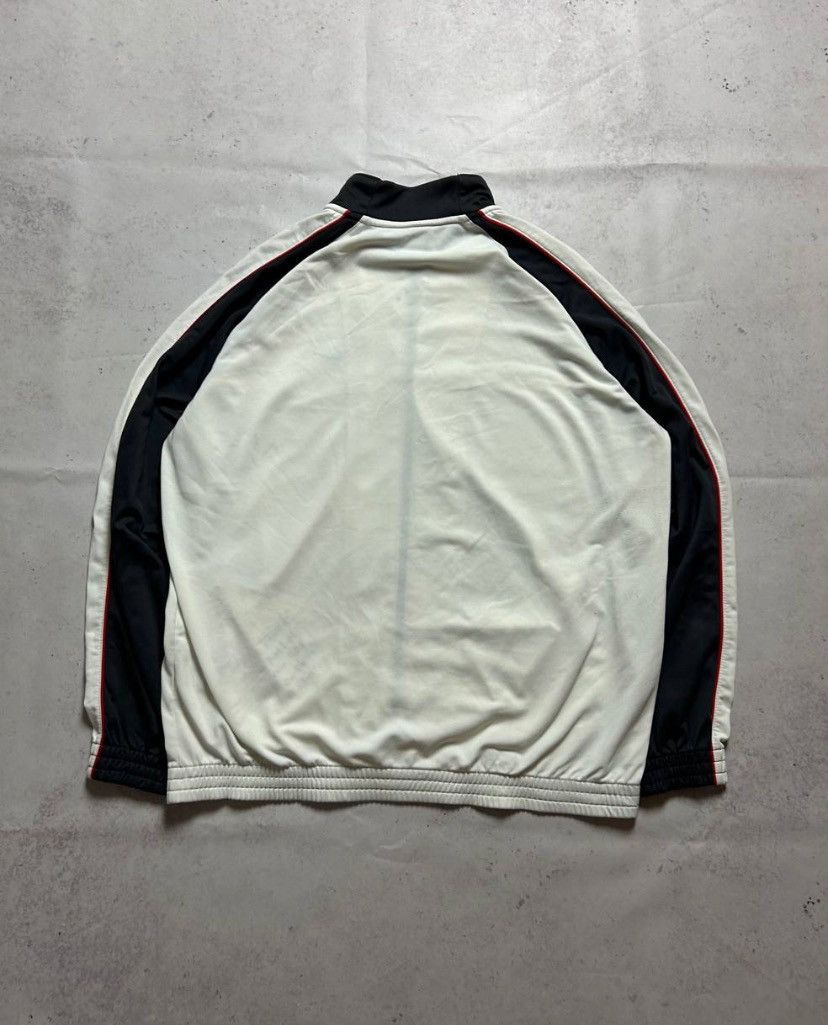 Nike Vintage Nike Swoosh White Zip-up Jacket Y2K L Size US L / EU 52-54 / 3 - 3 Thumbnail