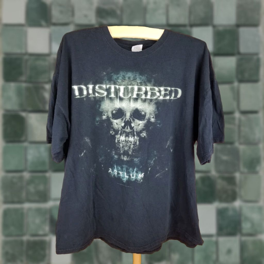 Vintage VINTAGE DISTURBED HEAVY METAL BAND TOUR BLACK COTTON T-SHIRT SZ XXLARGE T-Shirt Mens Black 1990s Rock Band Tour Cotton Short Sleeve Crew Neck USA 2XL Size US XXL / EU 58 / 5 - 1 Thumbnail