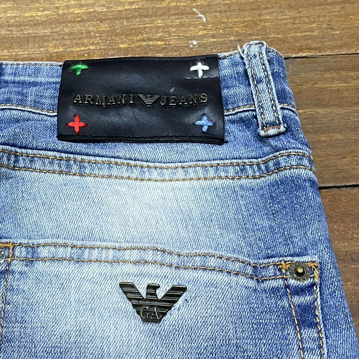 Giorgio Armani Rare Design Vintage Brand Giorgio Armani Ripped Jeans 2000s Size US 29 - 9 Thumbnail