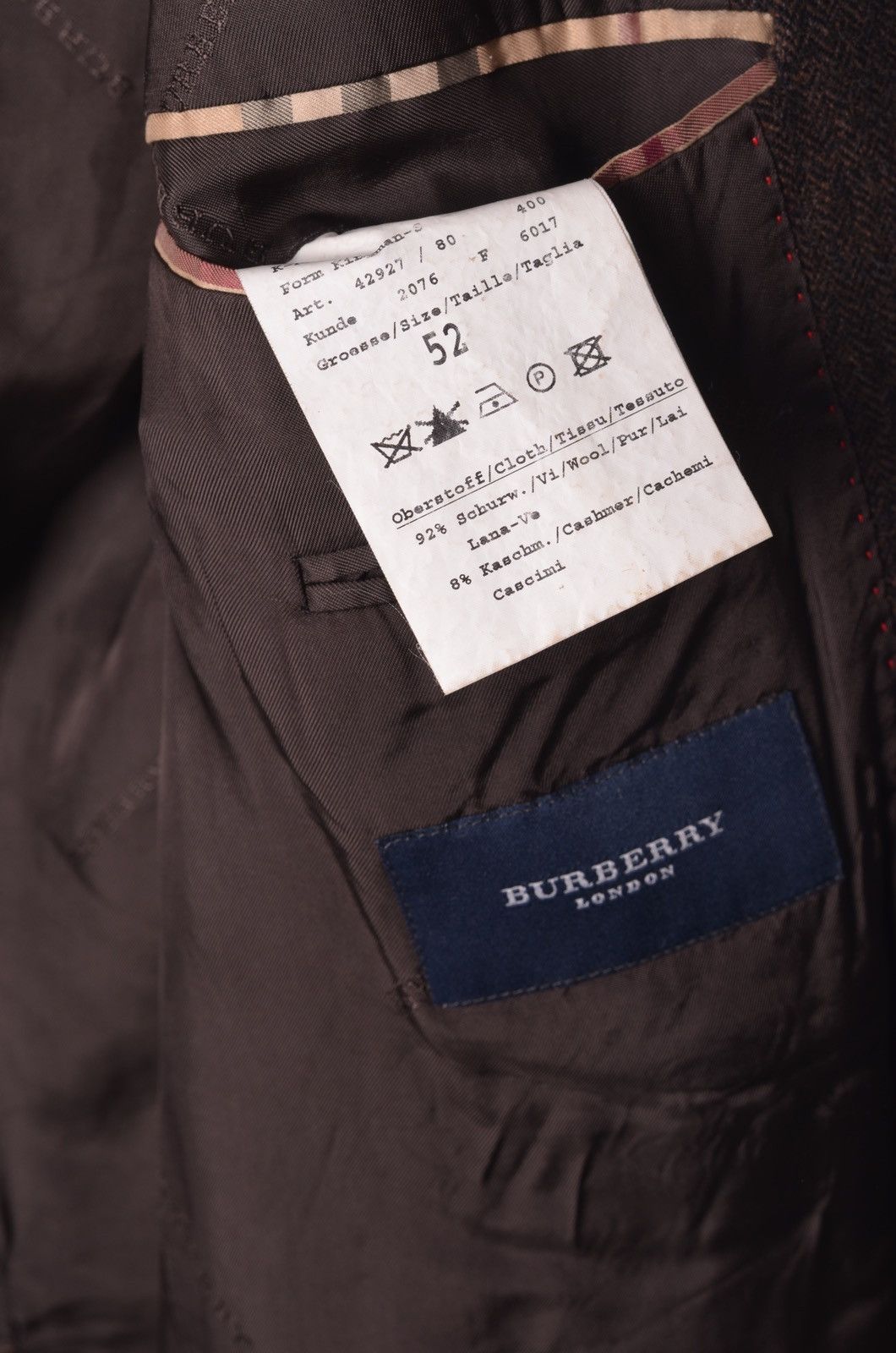 Burberry Burberry London Wool & Cashmere Blazer Jacket Buttons sz 52 Size US L / EU 52-54 / 3 - 3 Thumbnail